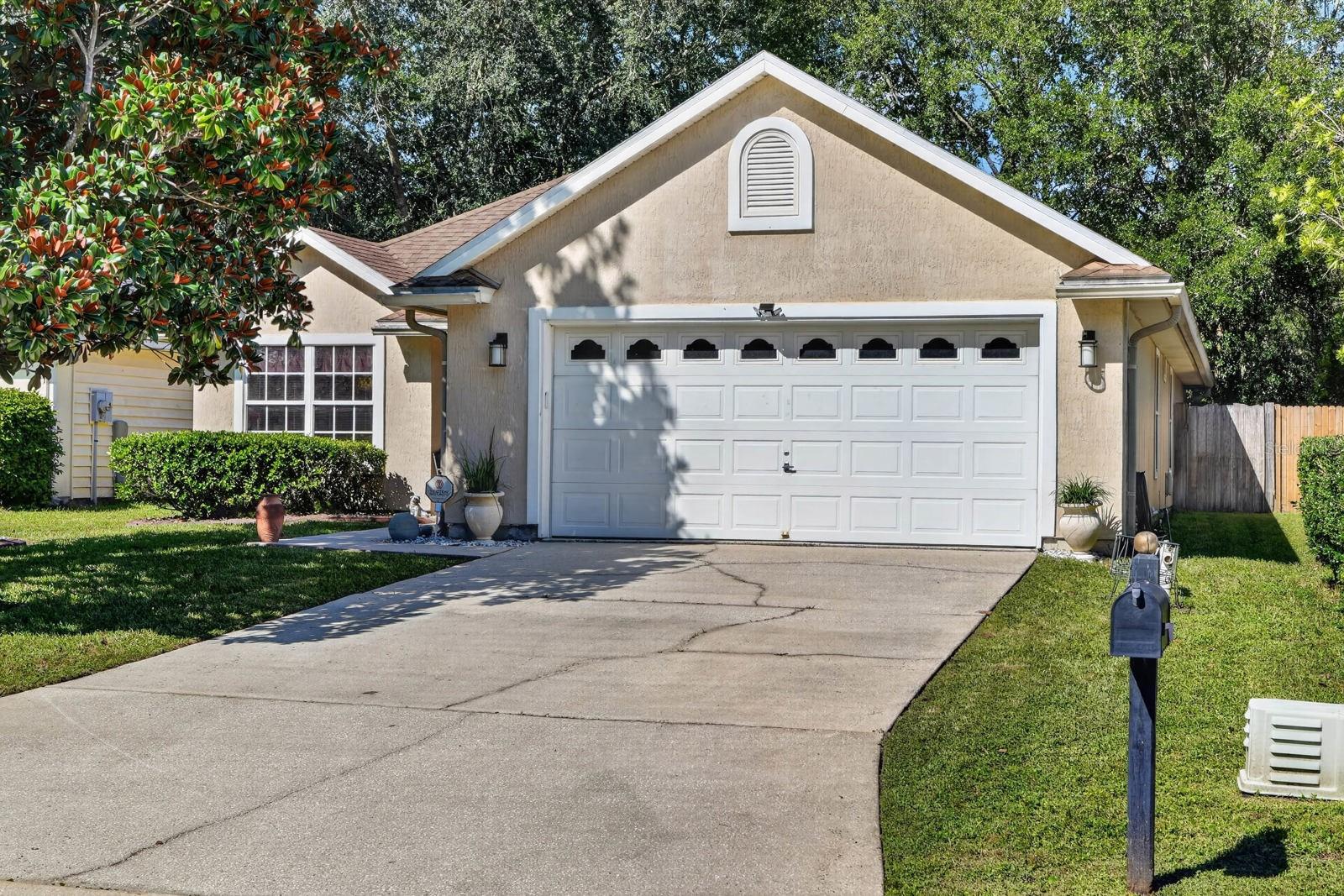 717 MACKENZIE CIRCLE
