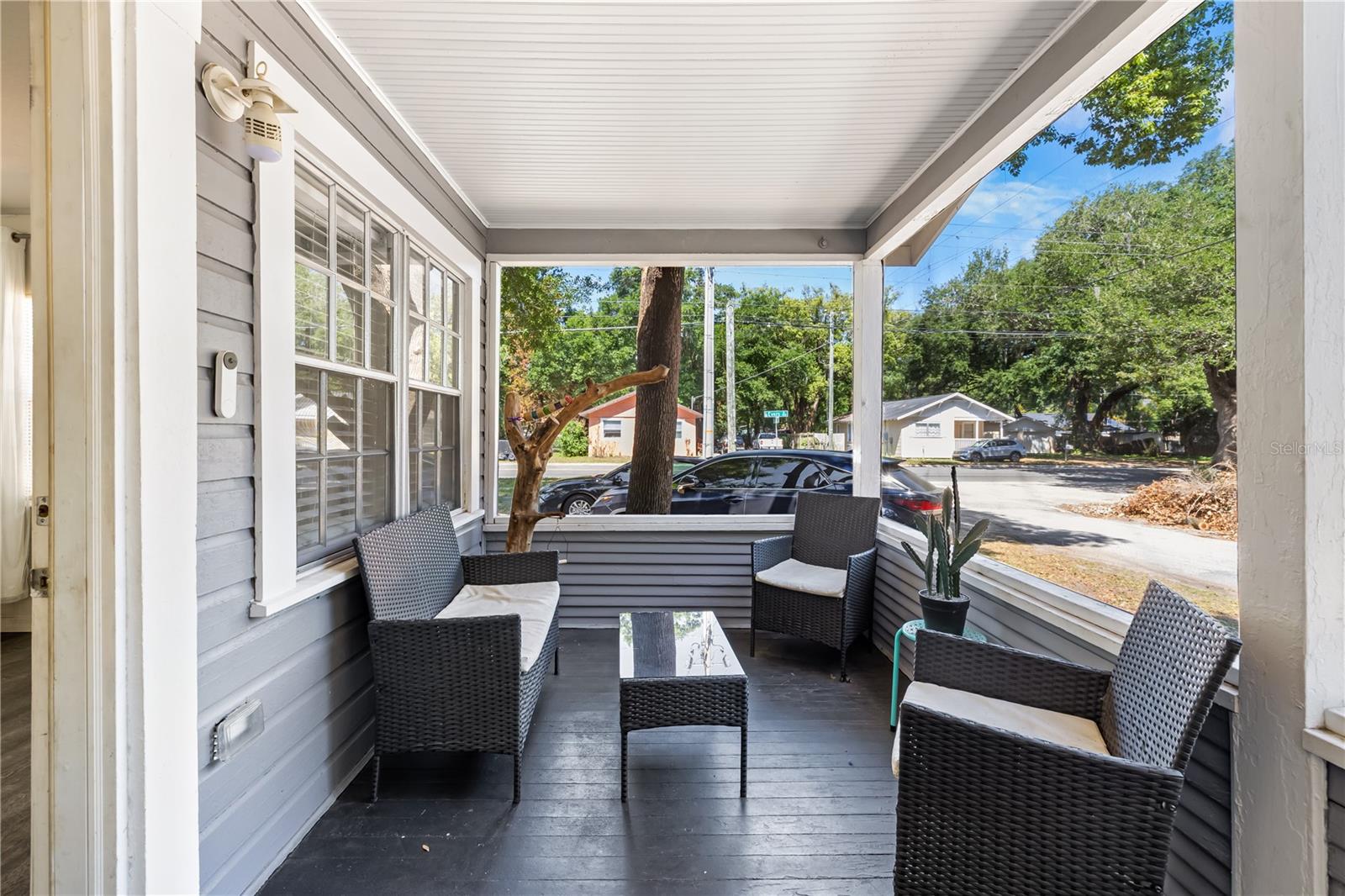 CRUM D R - Residential