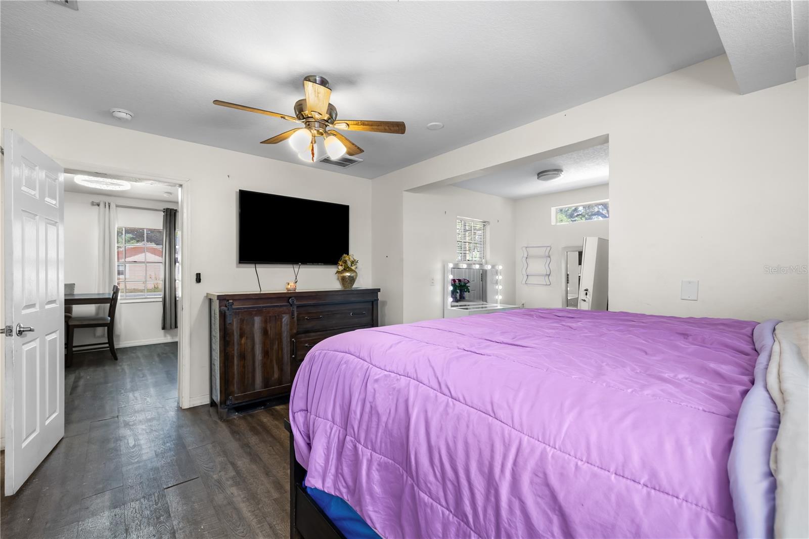 CRUM D R - Residential