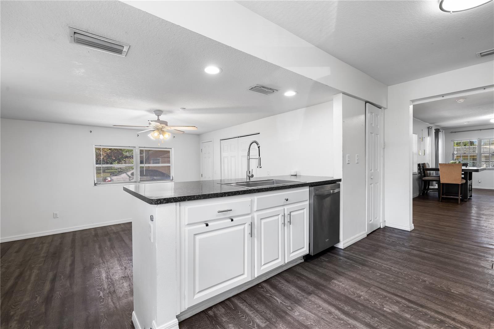 CRUM D R - Residential