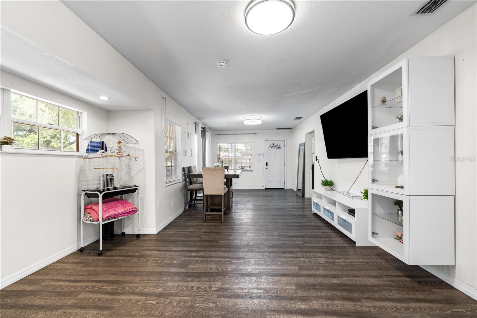 CRUM D R - Residential