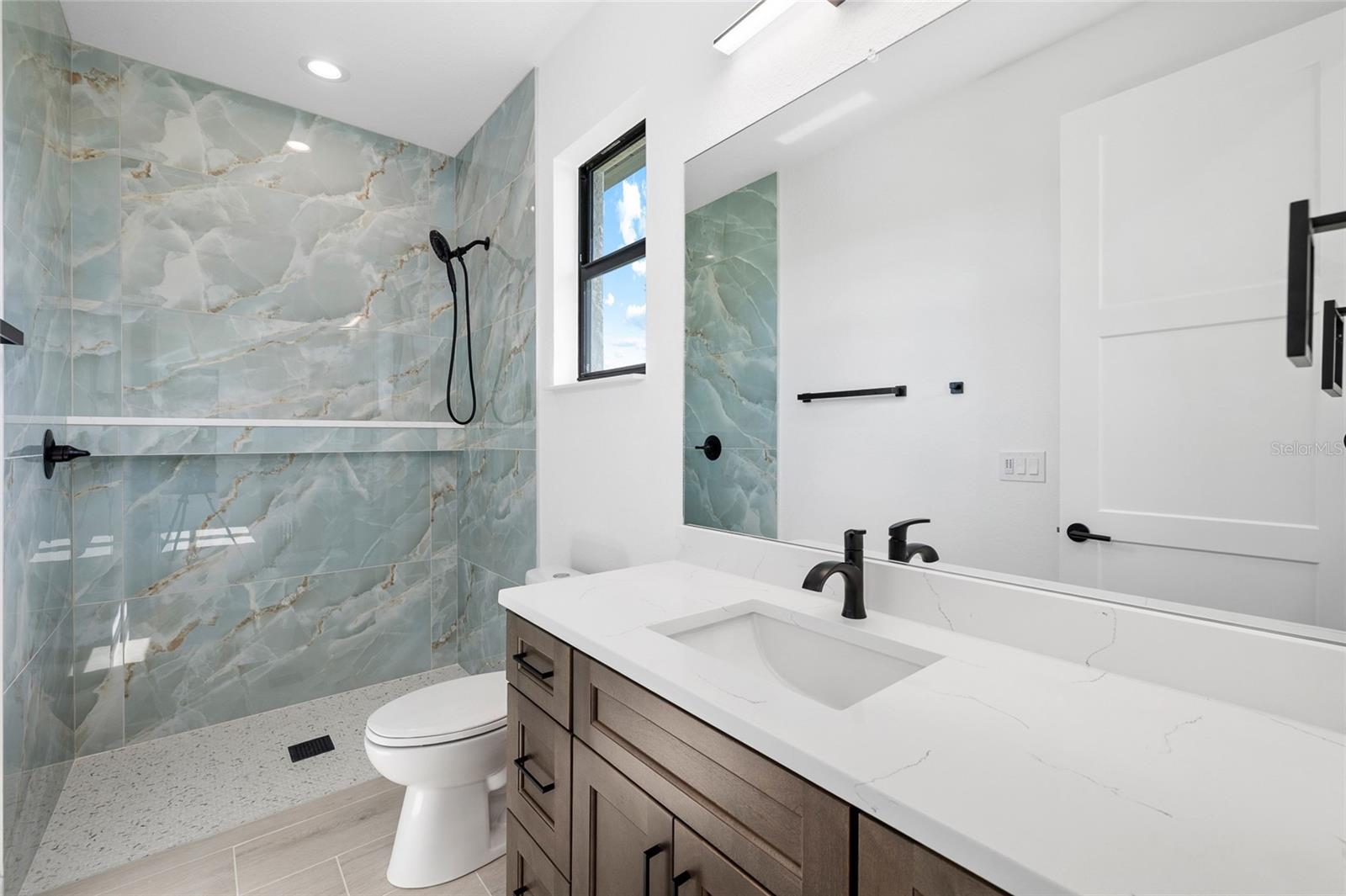 ROTONDA WEST PINE VALLEY - Residential