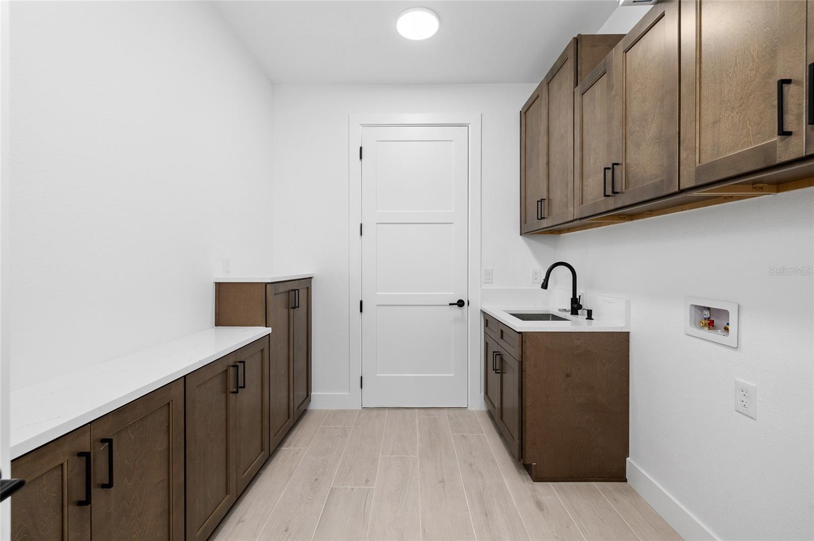 ROTONDA WEST PINE VALLEY - Residential