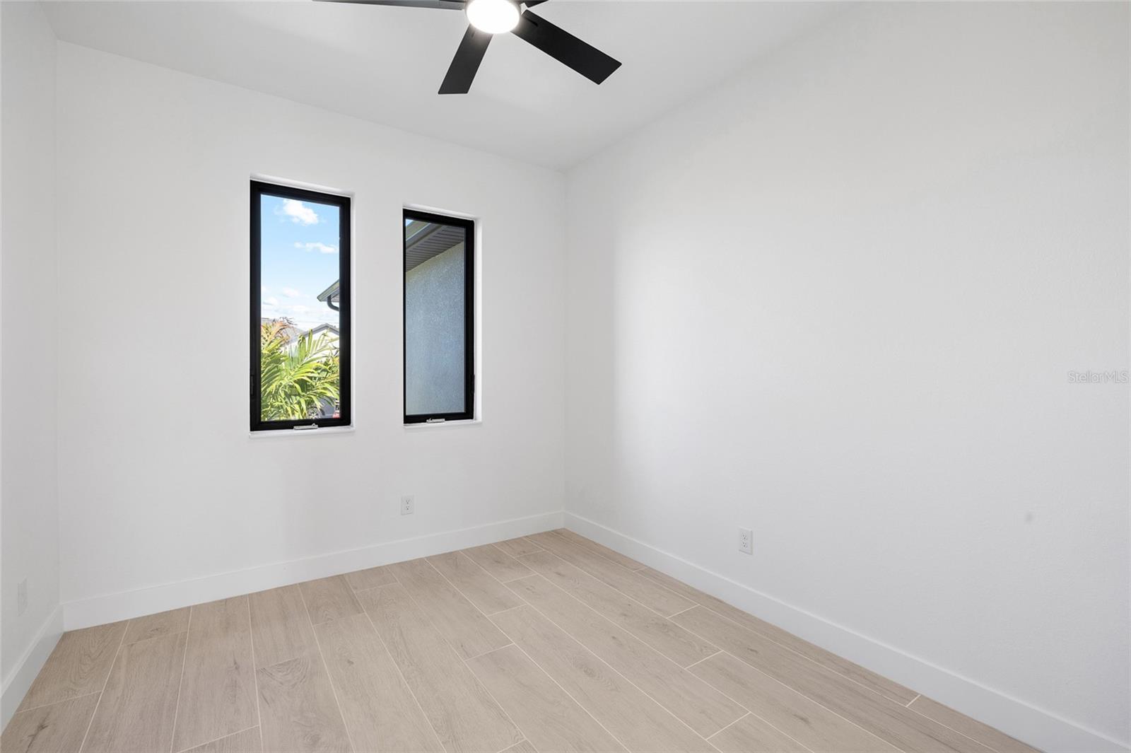 ROTONDA WEST PINE VALLEY - Residential
