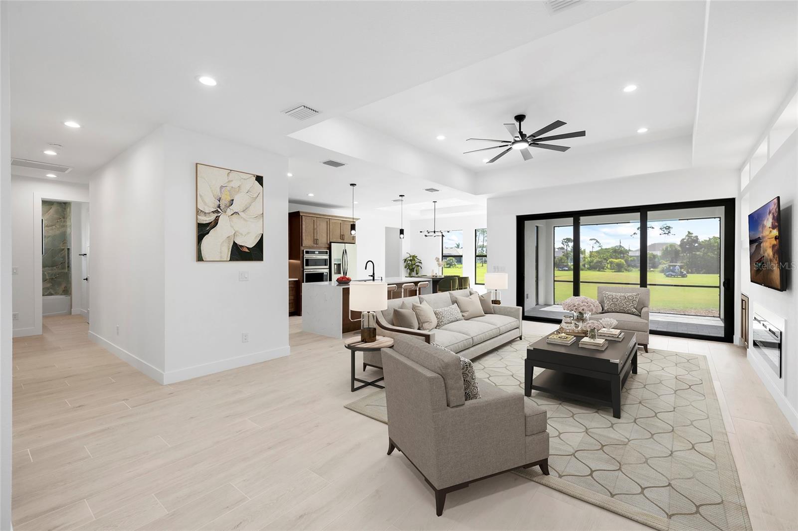 ROTONDA WEST PINE VALLEY - Residential