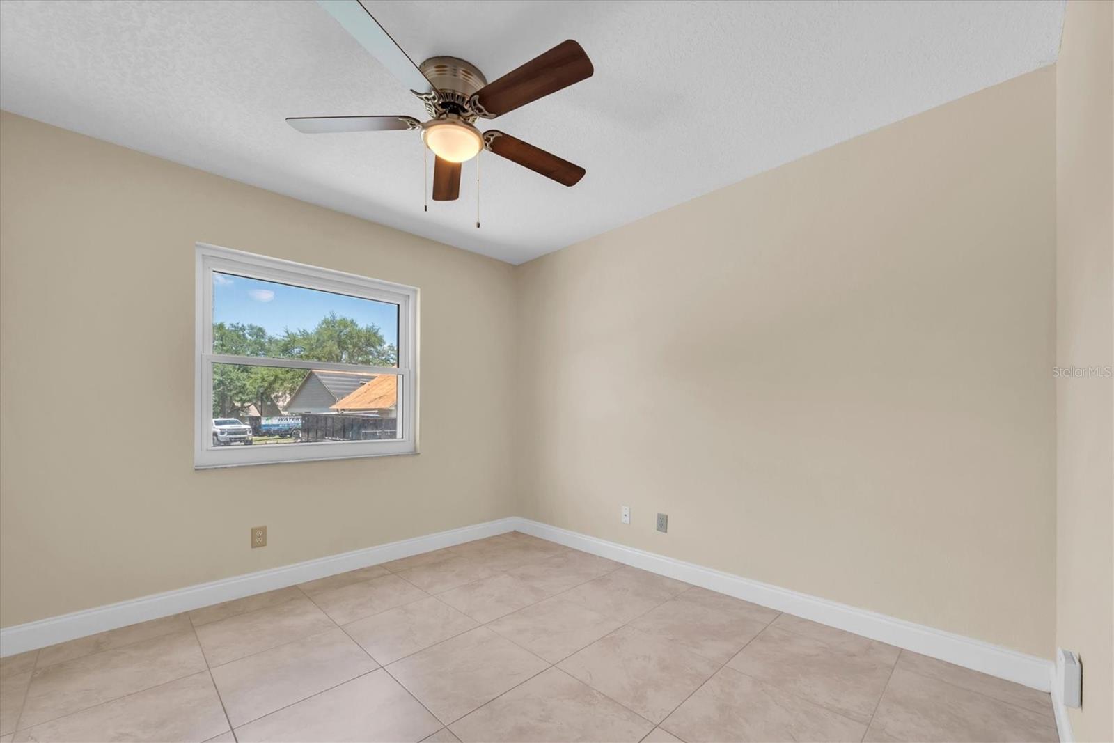 CHATEAUX WOODS CONDO - Residential