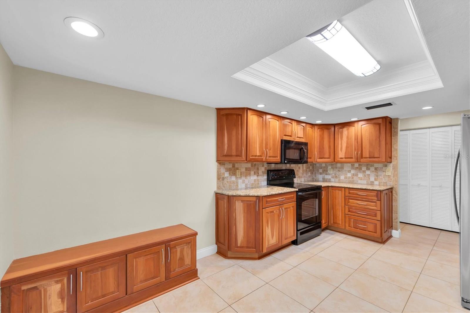 CHATEAUX WOODS CONDO - Residential