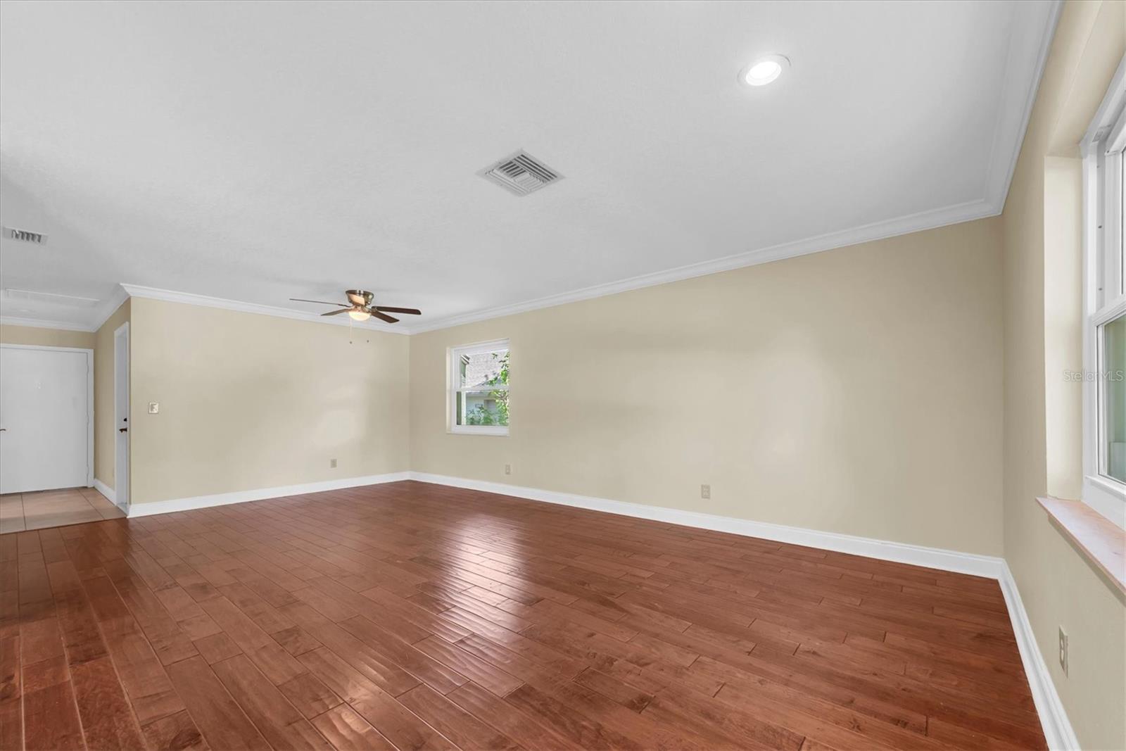 3392 DUMAINE COURT