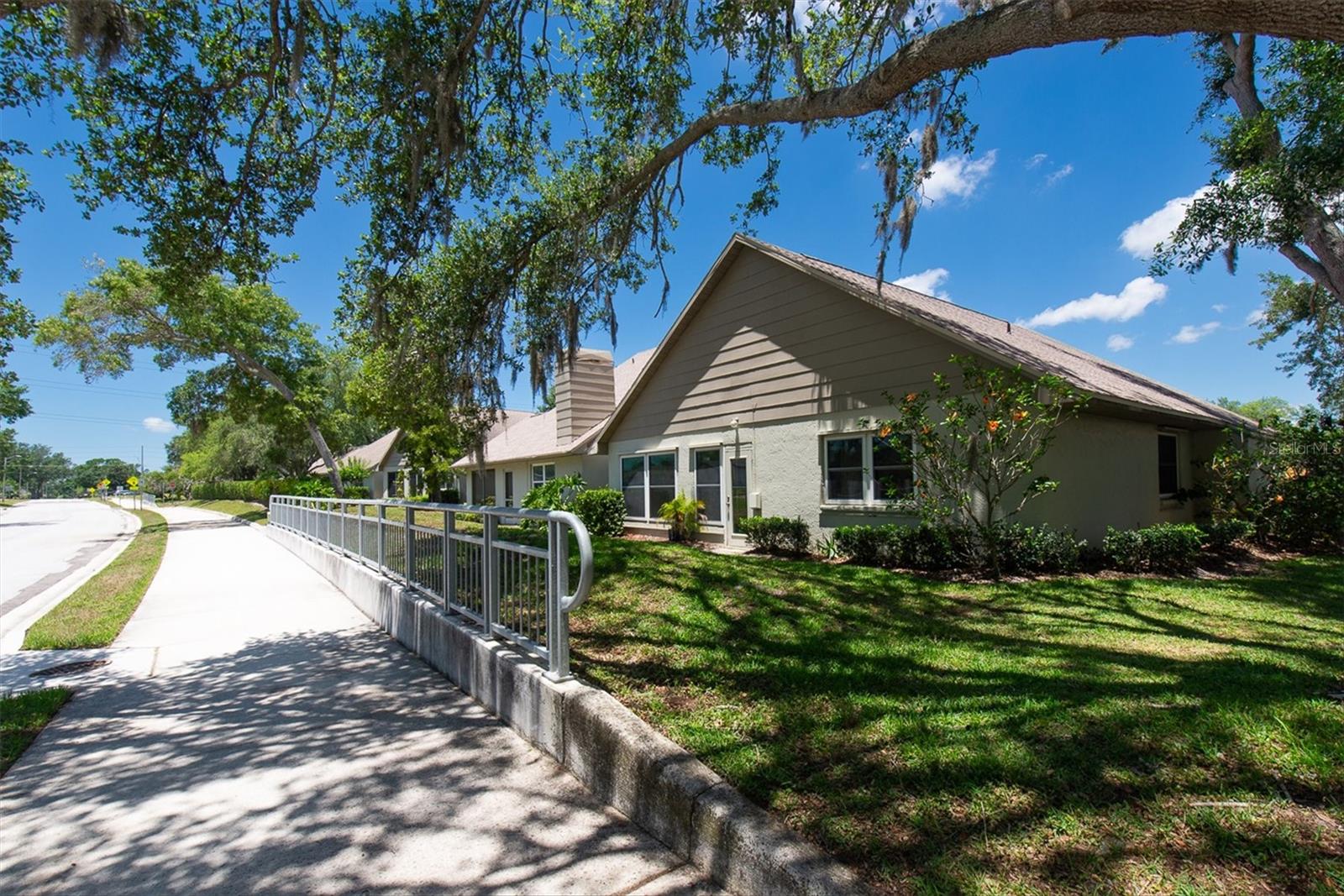 3392 DUMAINE COURT