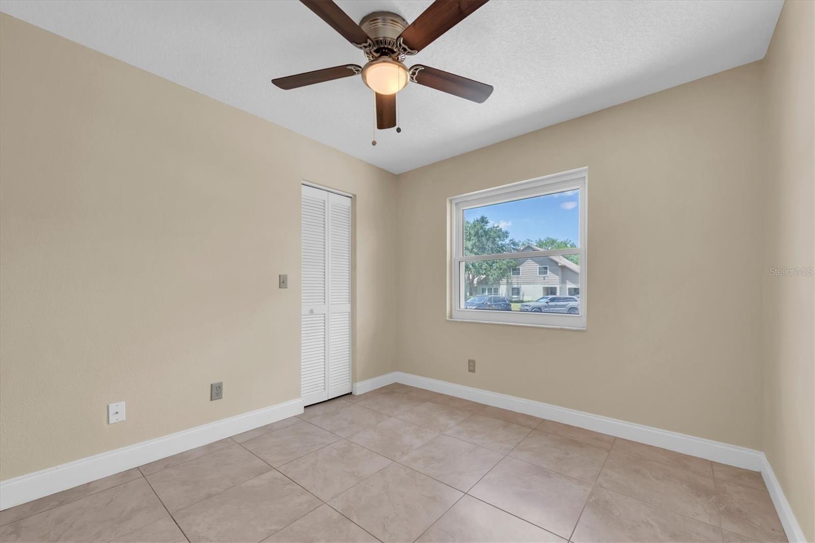 CHATEAUX WOODS CONDO - Residential
