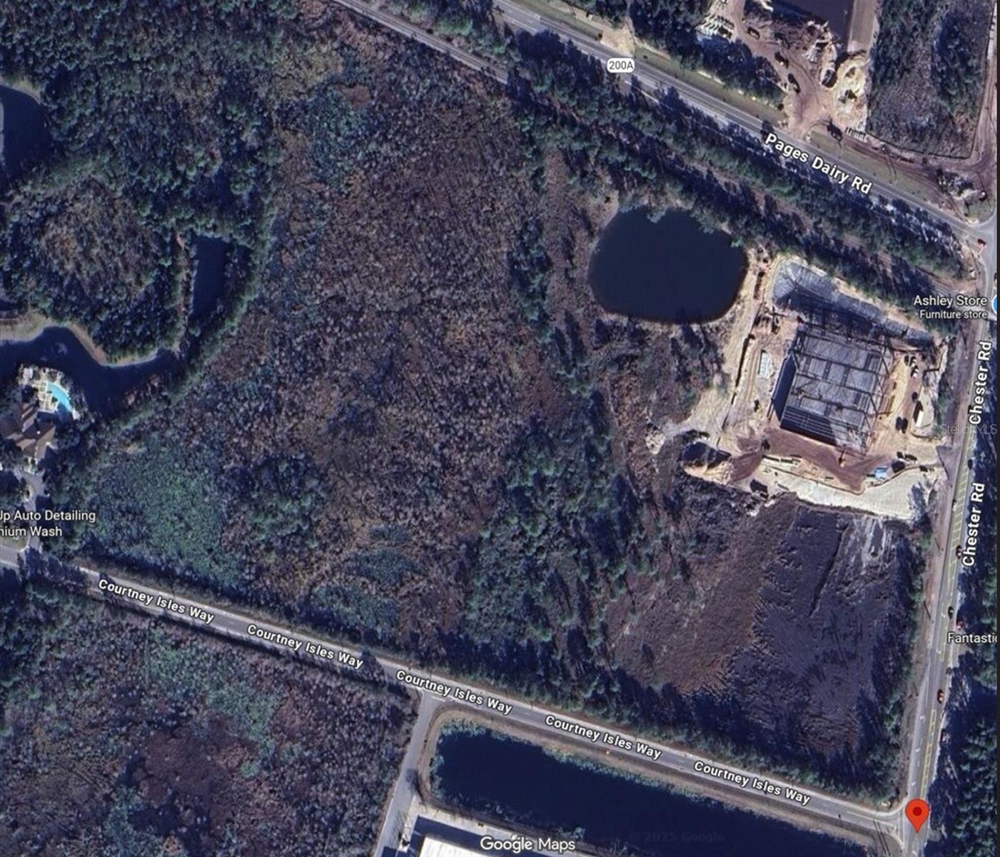 SHOPPES/AMELIA CONCOURSE - Land