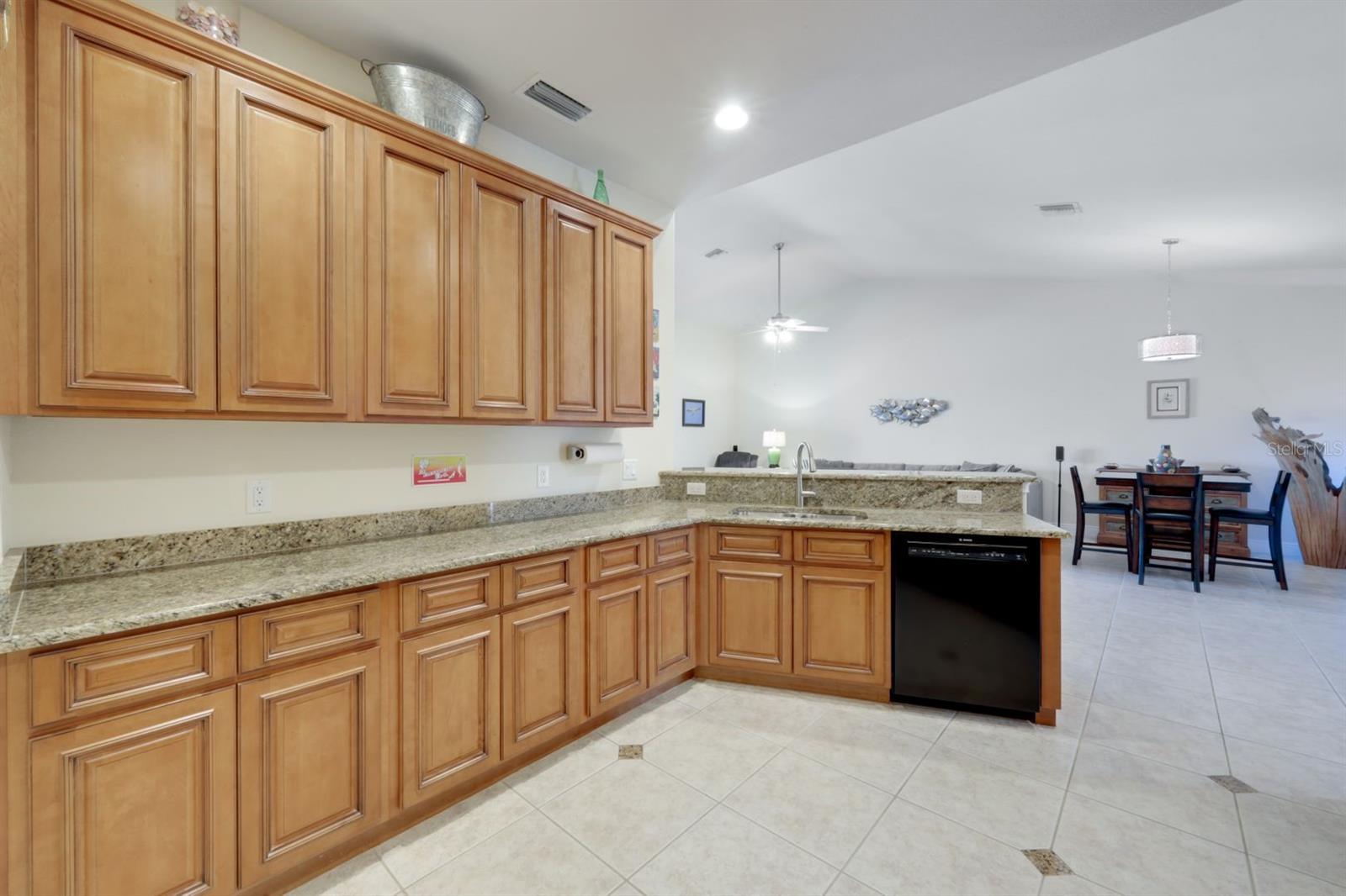 PELICAN MARINA CONDOMINIUM - Residential