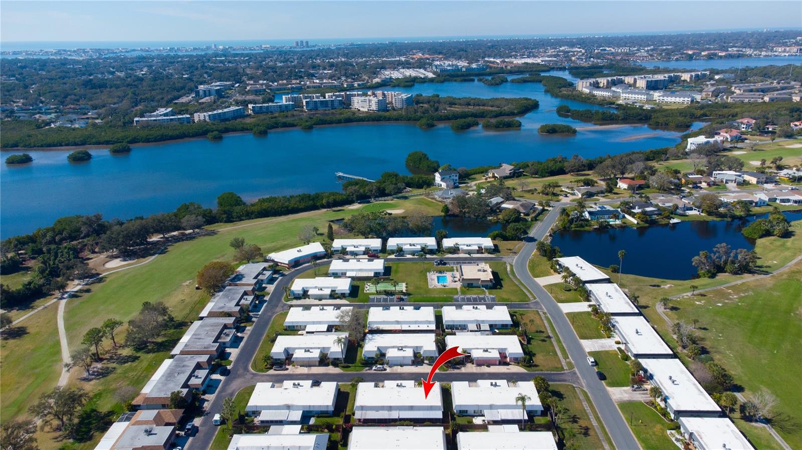 SEMINOLE-ON-THE-GREEN VILLAS - Residential