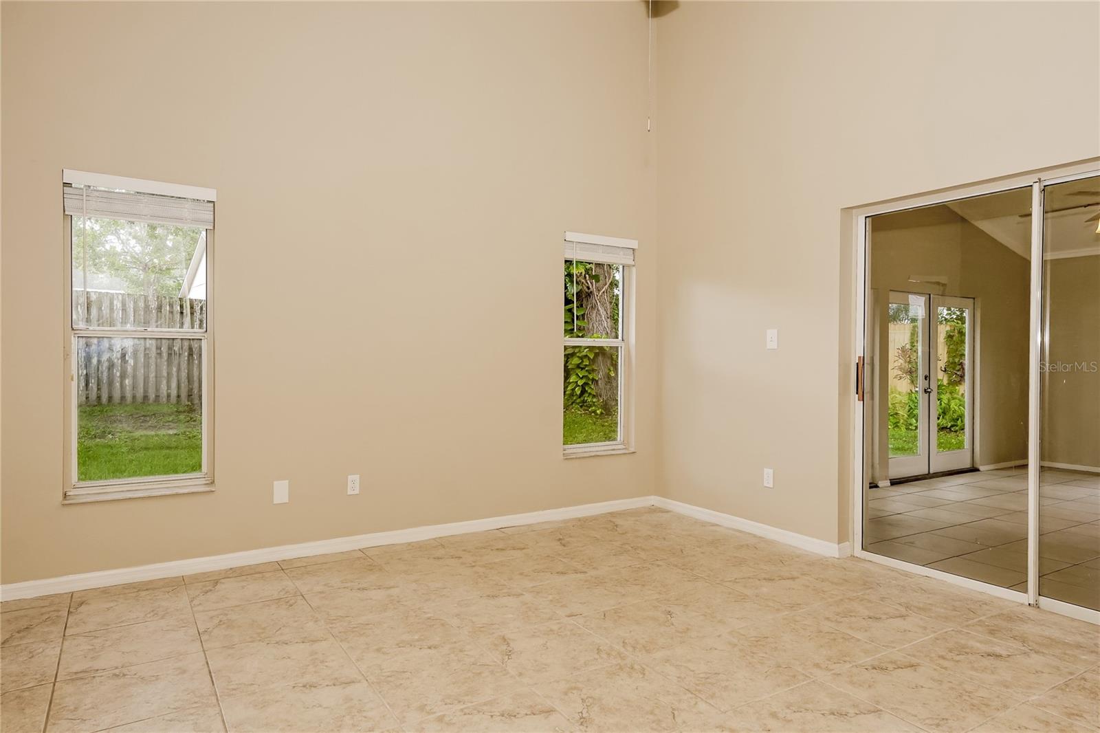 GINGER CREEK - Residential Lease