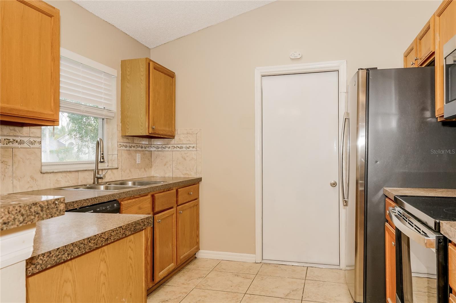 GINGER CREEK - Residential Lease