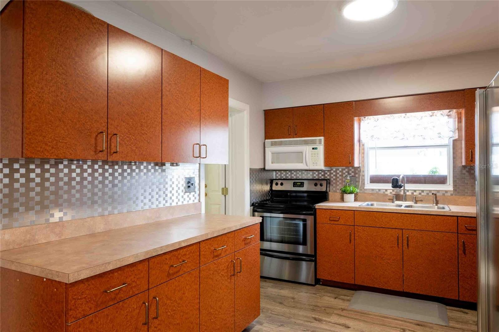 GROVE PARK ESTATES - Residential