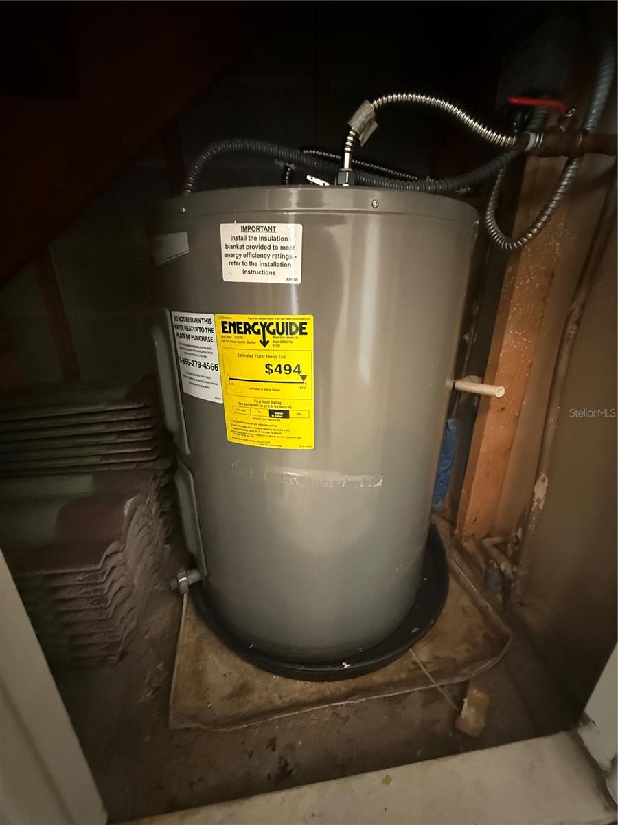 VILLAGE GROVE PH 02 - Residential