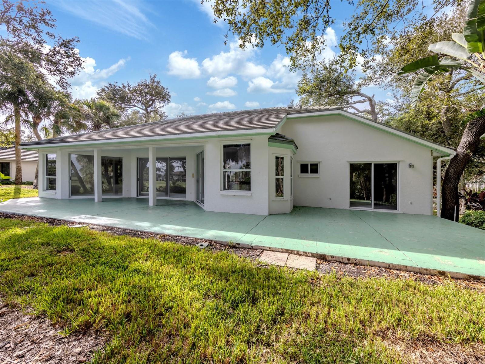 BRIDLE OAKS FIRST ADD - Residential