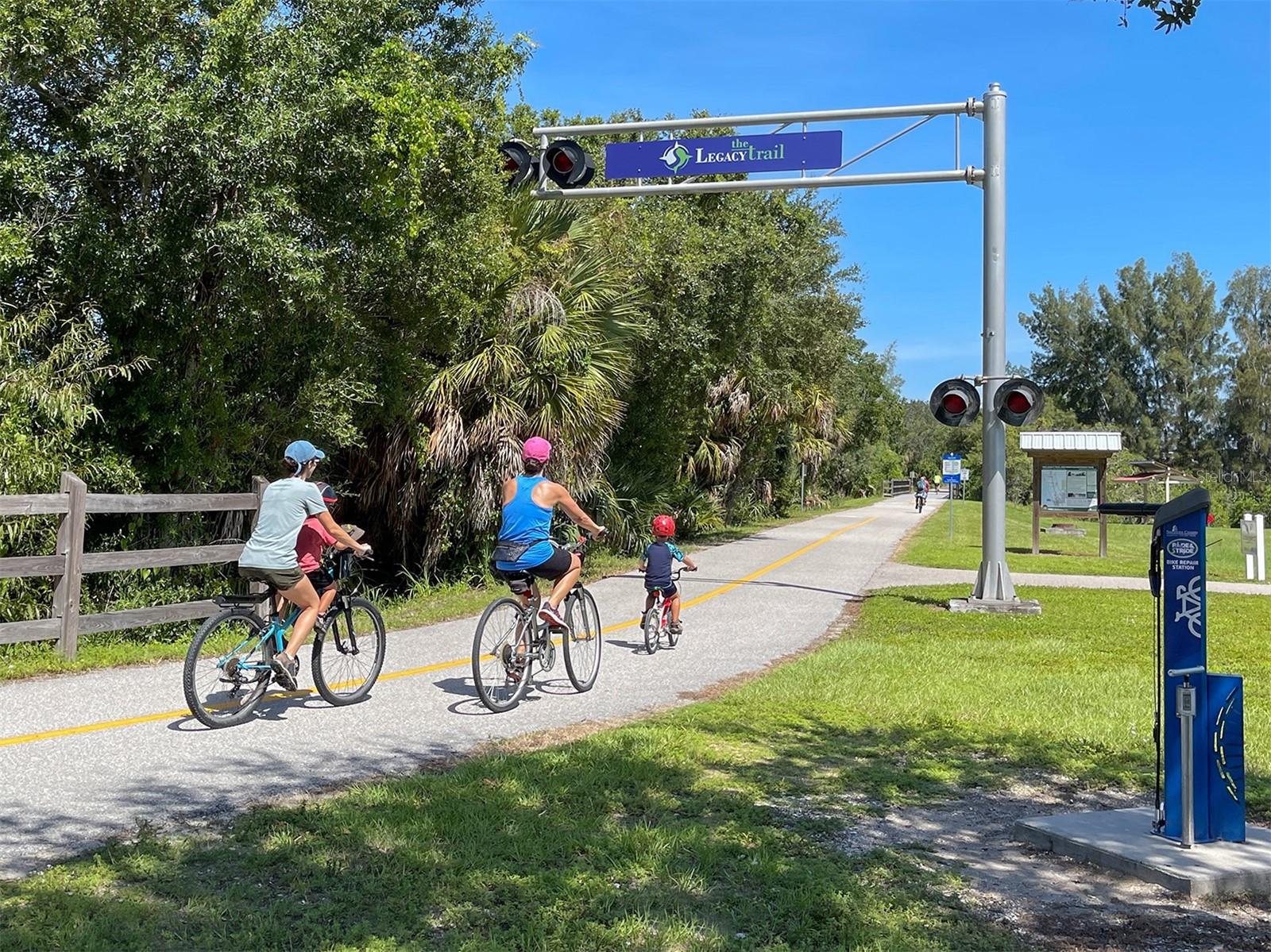 BRIDLE OAKS FIRST ADD - Residential