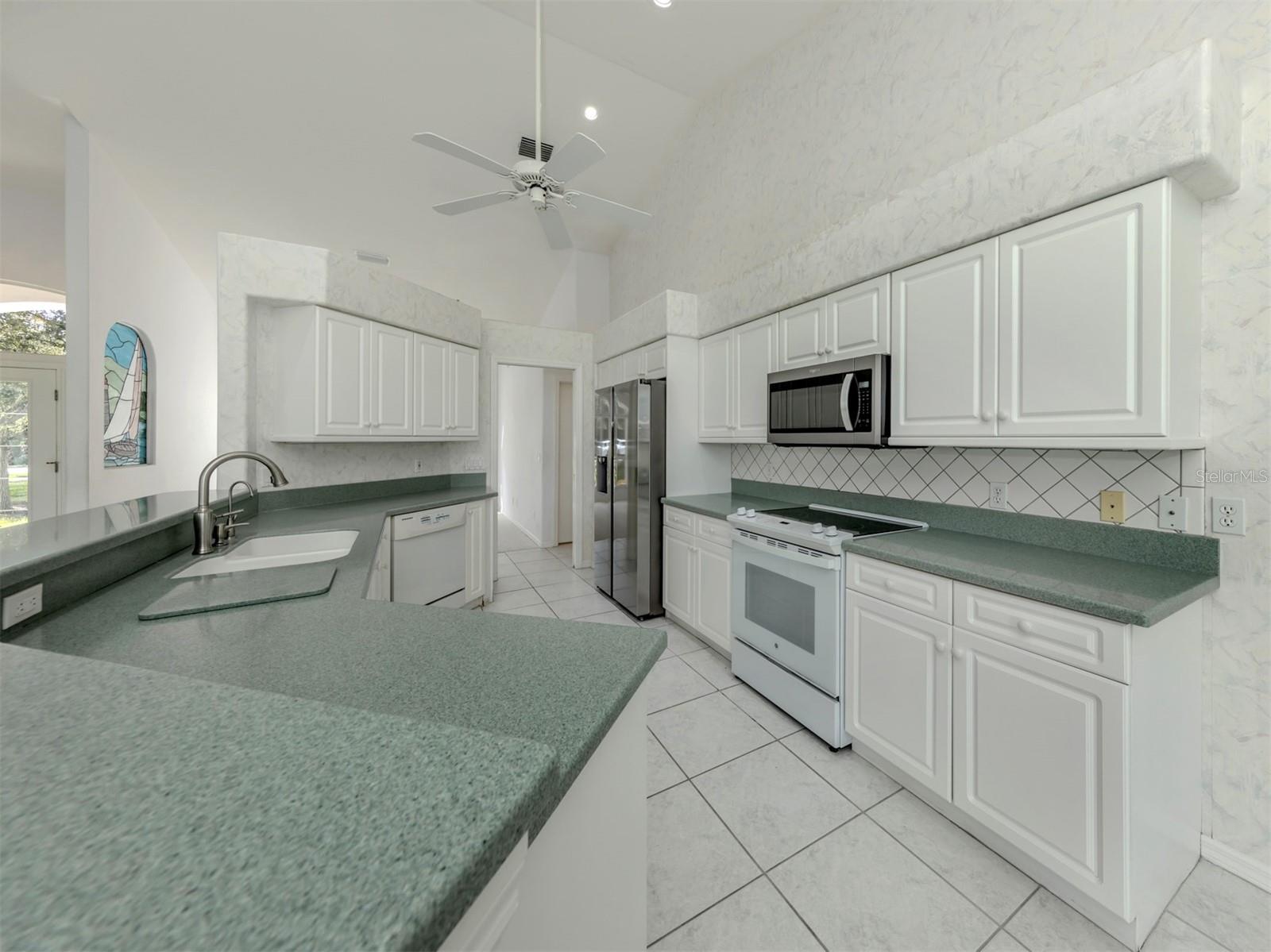 BRIDLE OAKS FIRST ADD - Residential