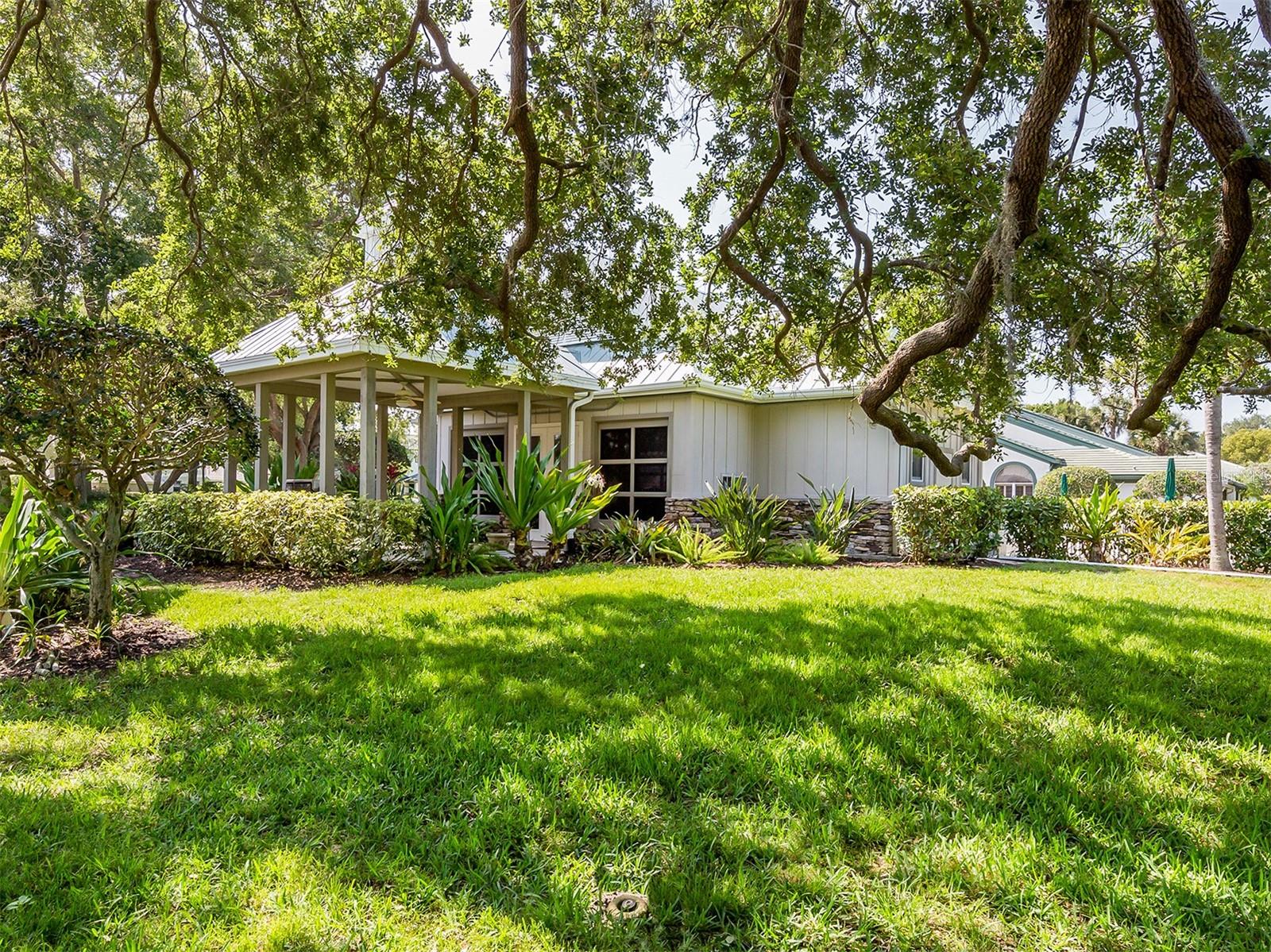 BRIDLE OAKS FIRST ADD - Residential