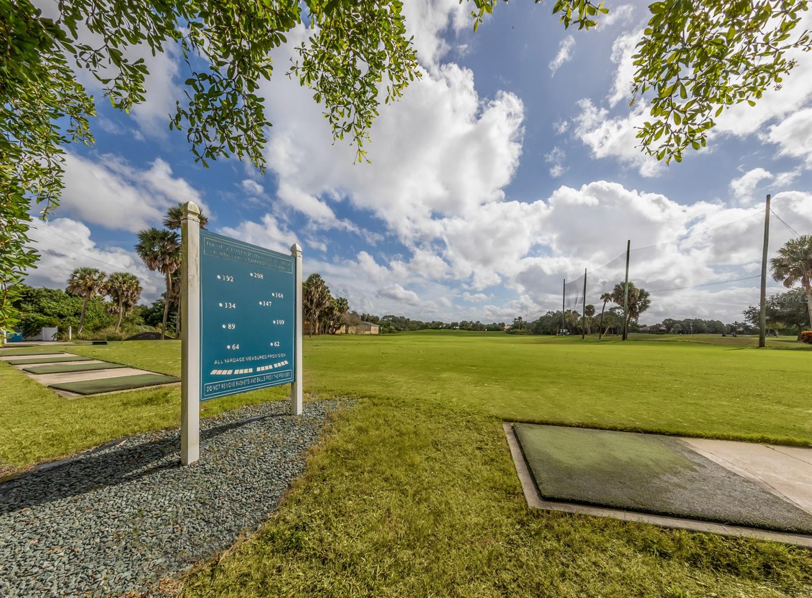 BRIDLE OAKS FIRST ADD - Residential