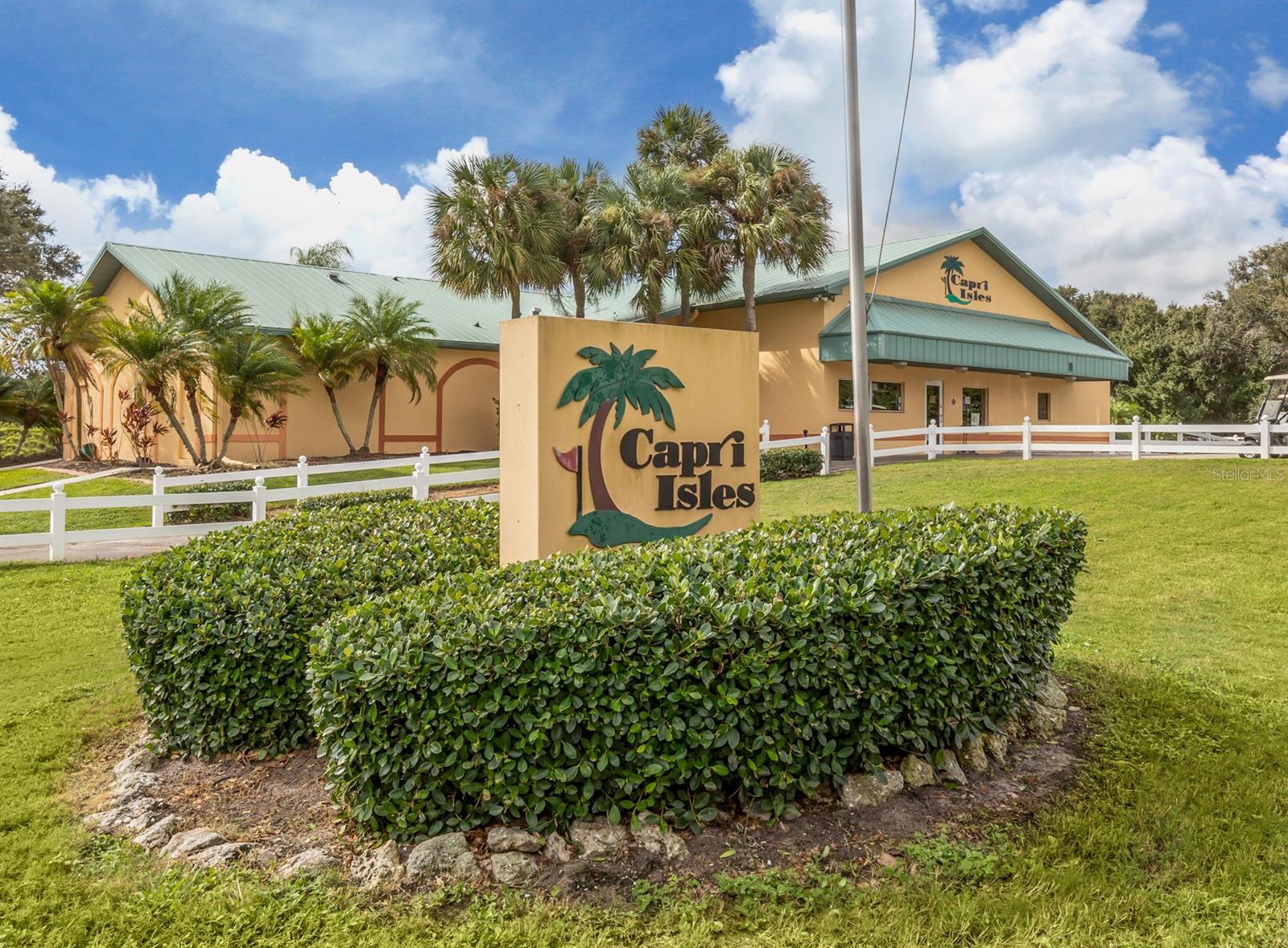 BRIDLE OAKS FIRST ADD - Residential