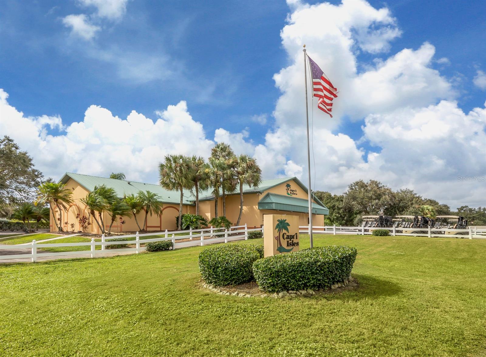 BRIDLE OAKS FIRST ADD - Residential