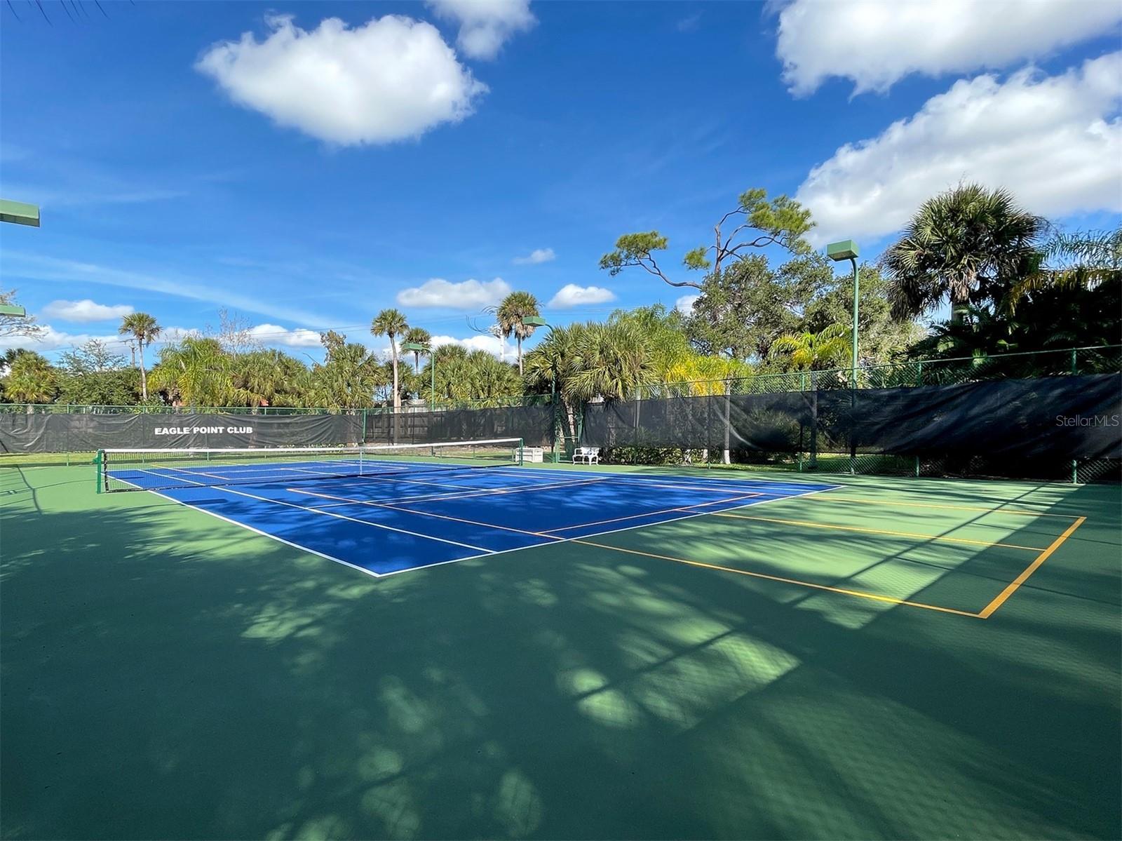 BRIDLE OAKS FIRST ADD - Residential
