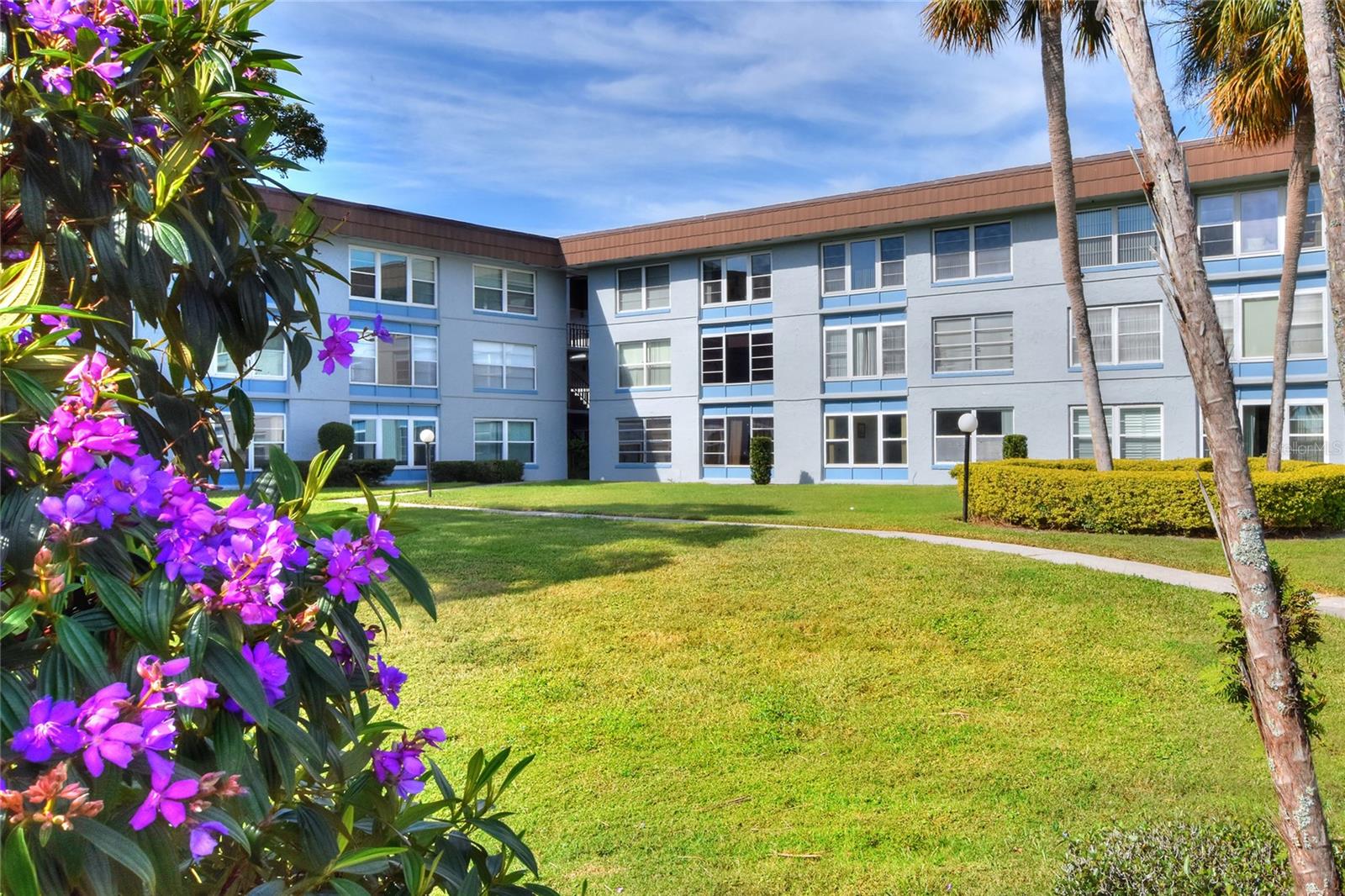 IMPERIAL HARBOURSPHASES 01 & 02 - Residential