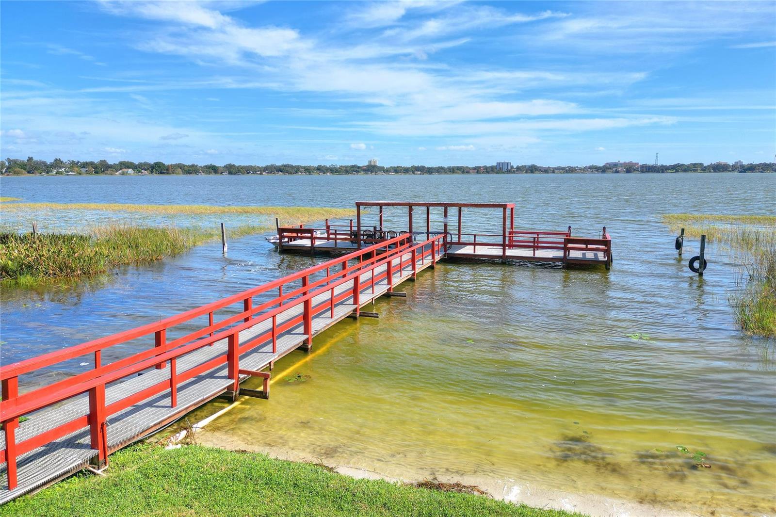 IMPERIAL HARBOURSPHASES 01 & 02 - Residential