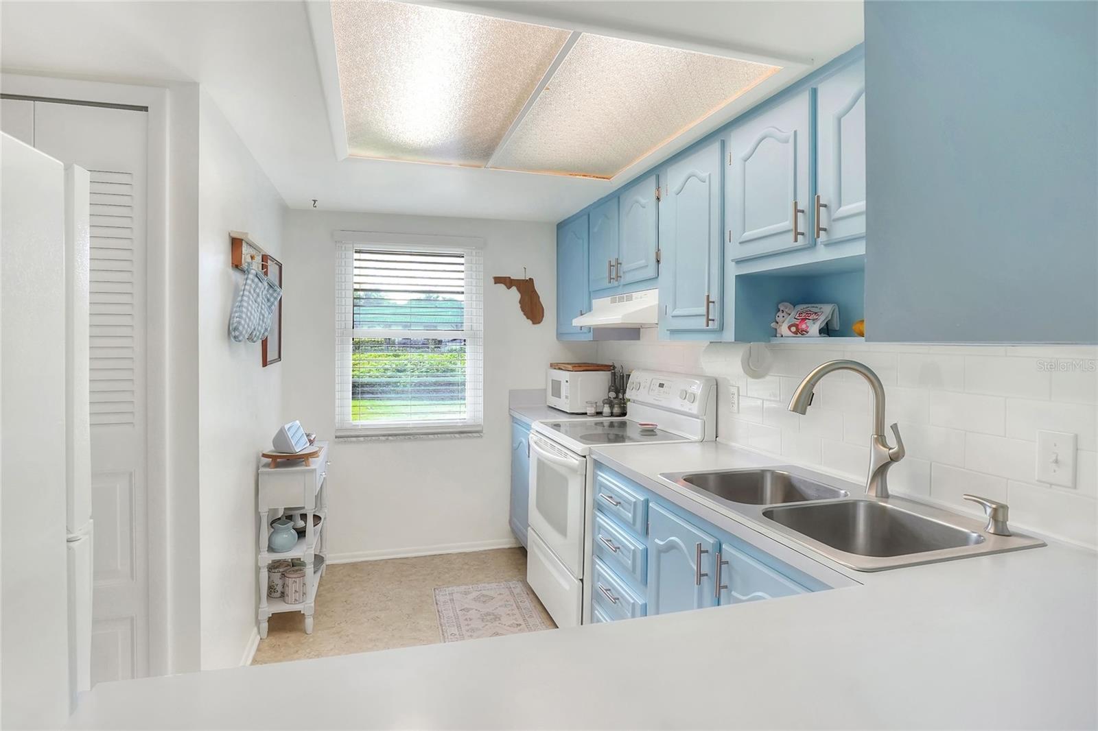 IMPERIAL HARBOURSPHASES 01 & 02 - Residential