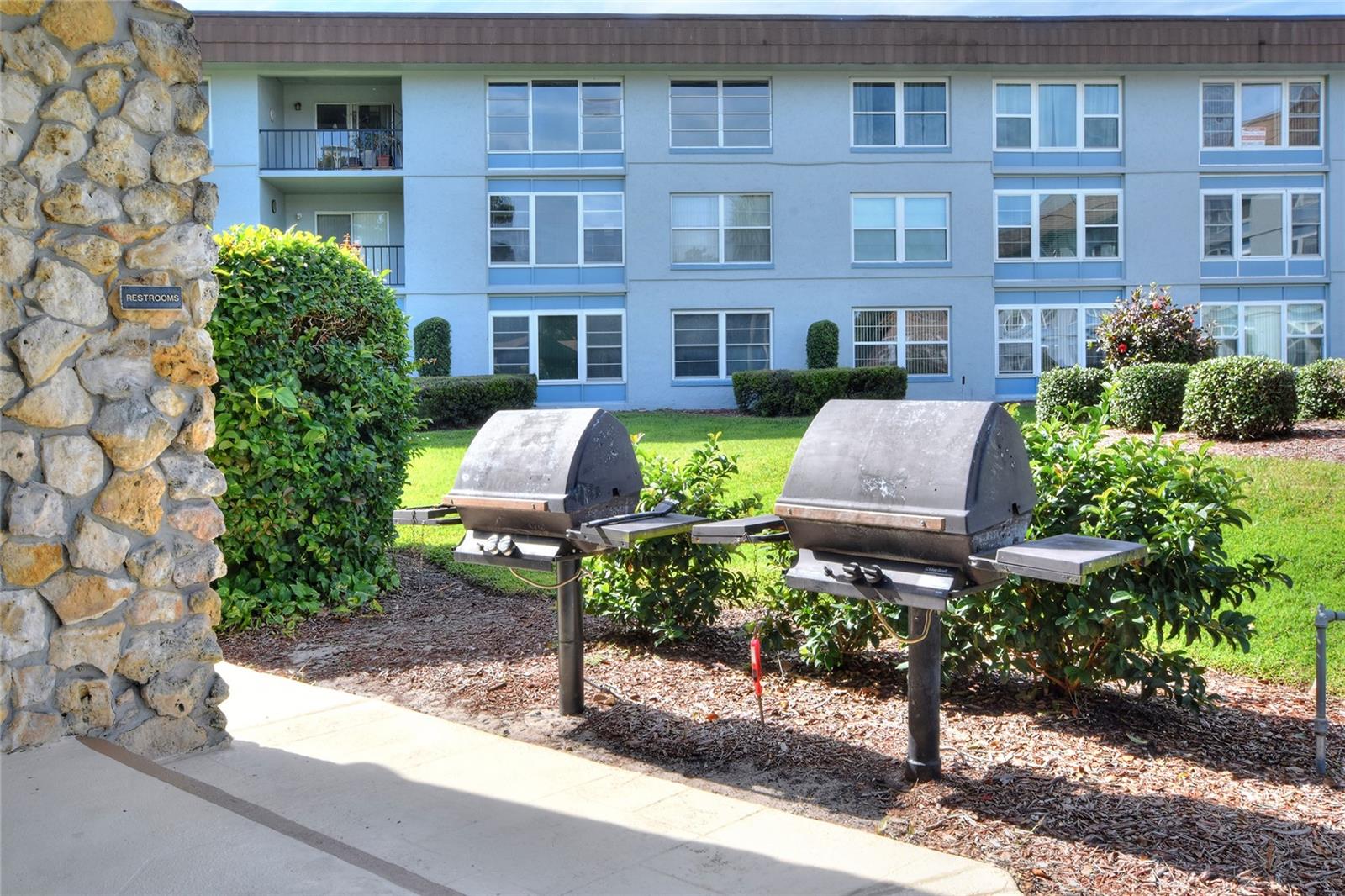 IMPERIAL HARBOURSPHASES 01 & 02 - Residential