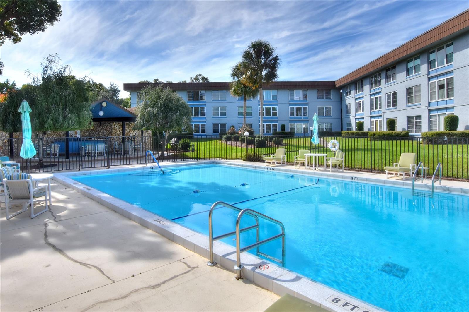 IMPERIAL HARBOURSPHASES 01 & 02 - Residential