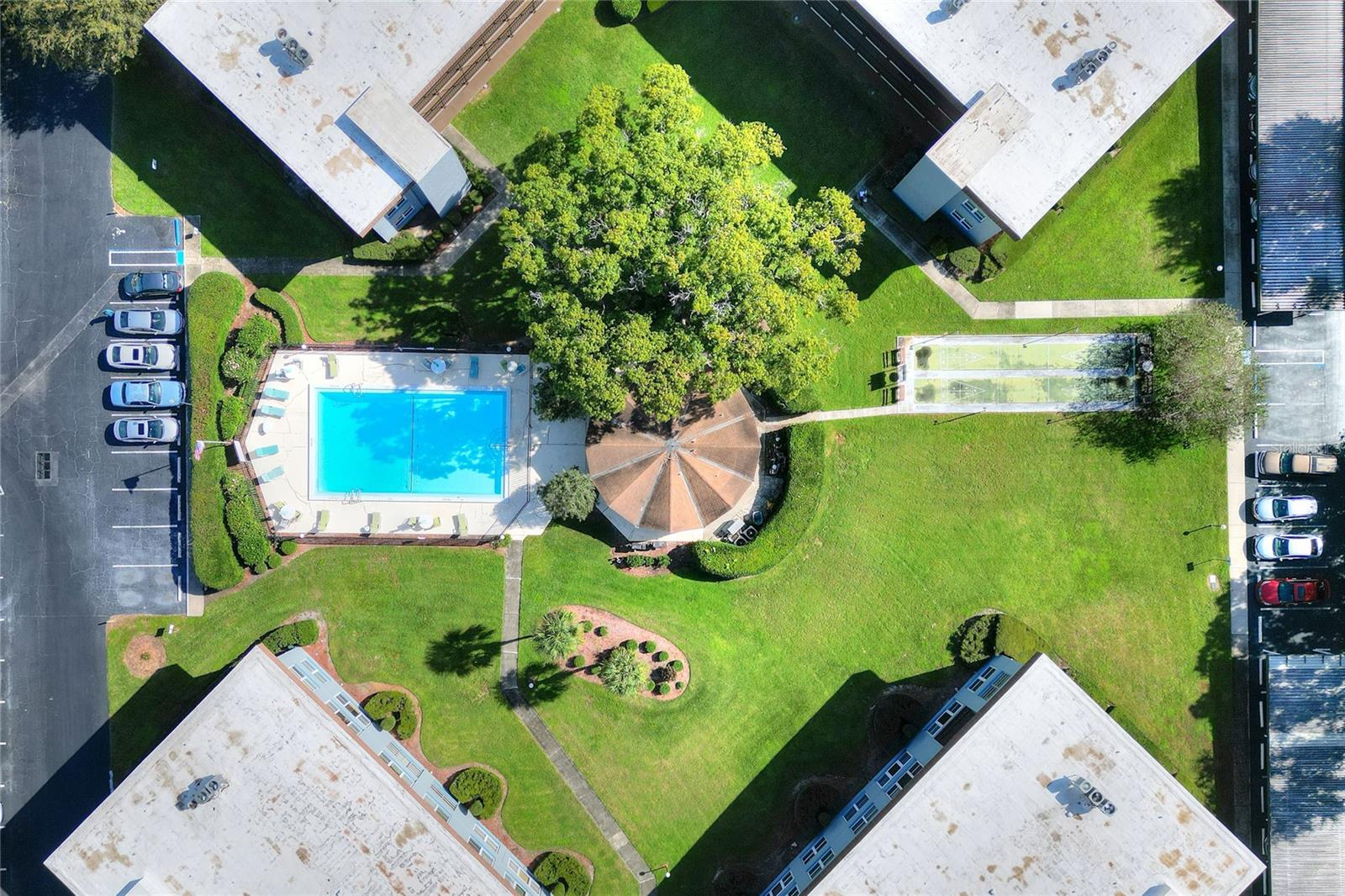 IMPERIAL HARBOURSPHASES 01 & 02 - Residential