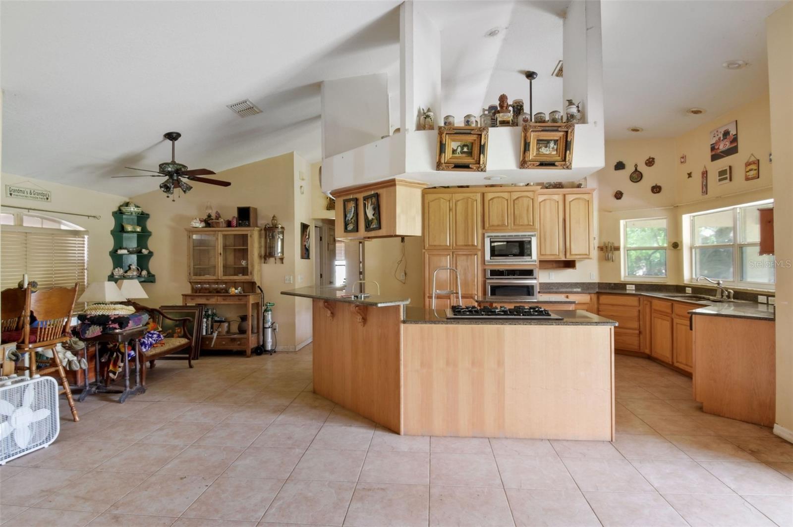 2700 WACCASSA STREET