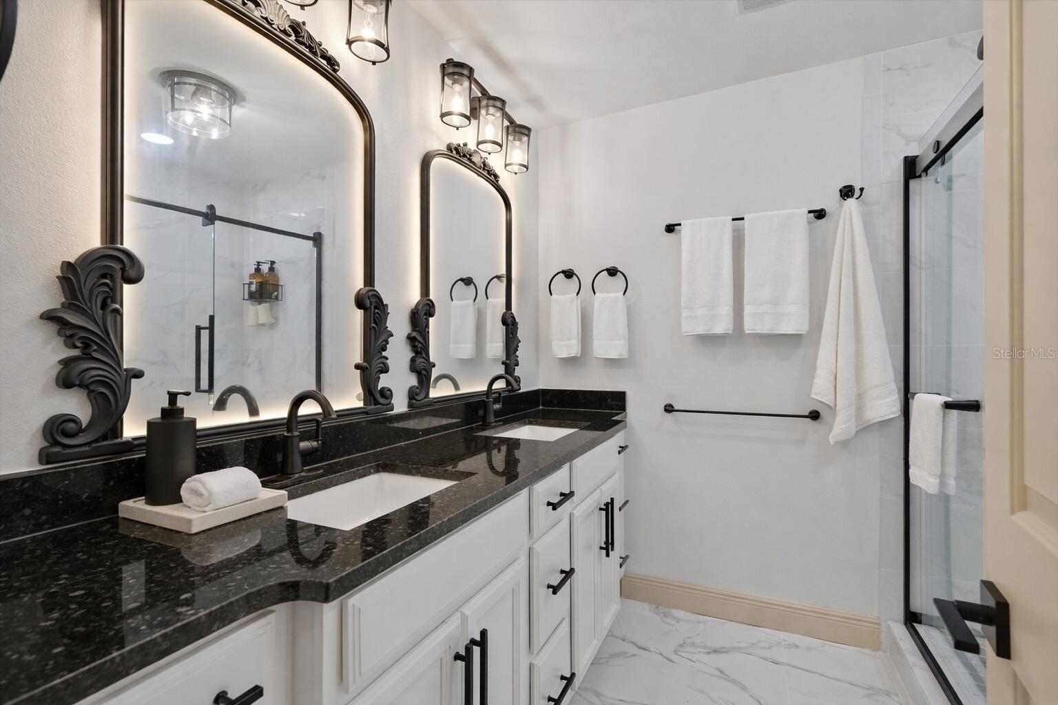 REPLAT OF BELLEFONTE - Residential