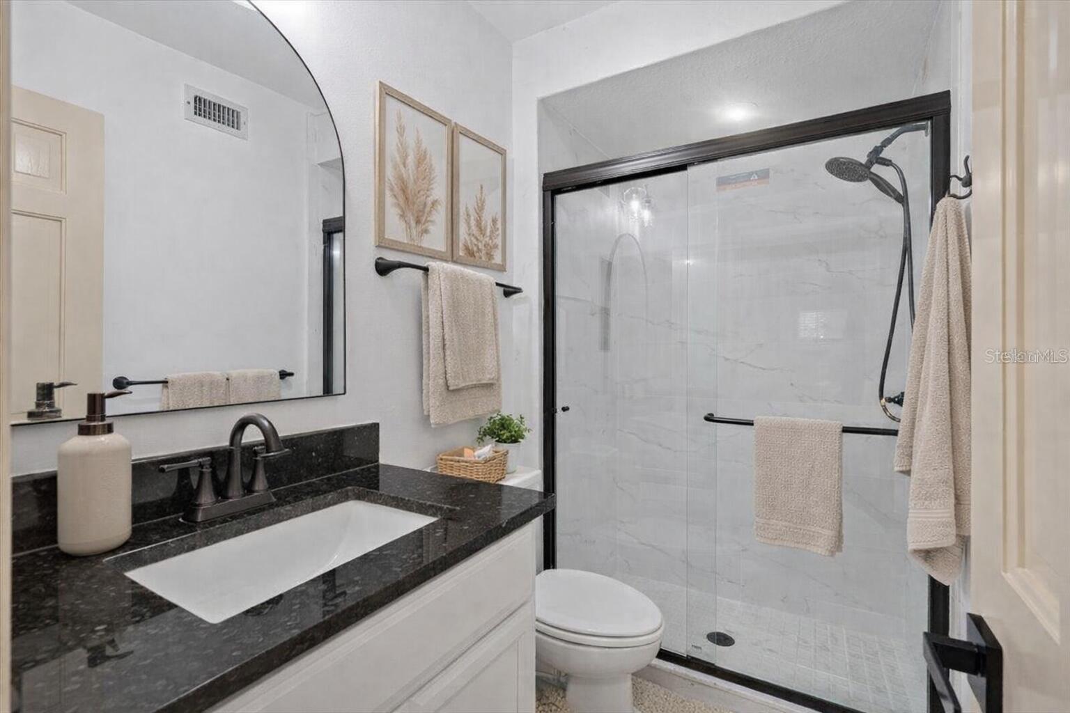 REPLAT OF BELLEFONTE - Residential