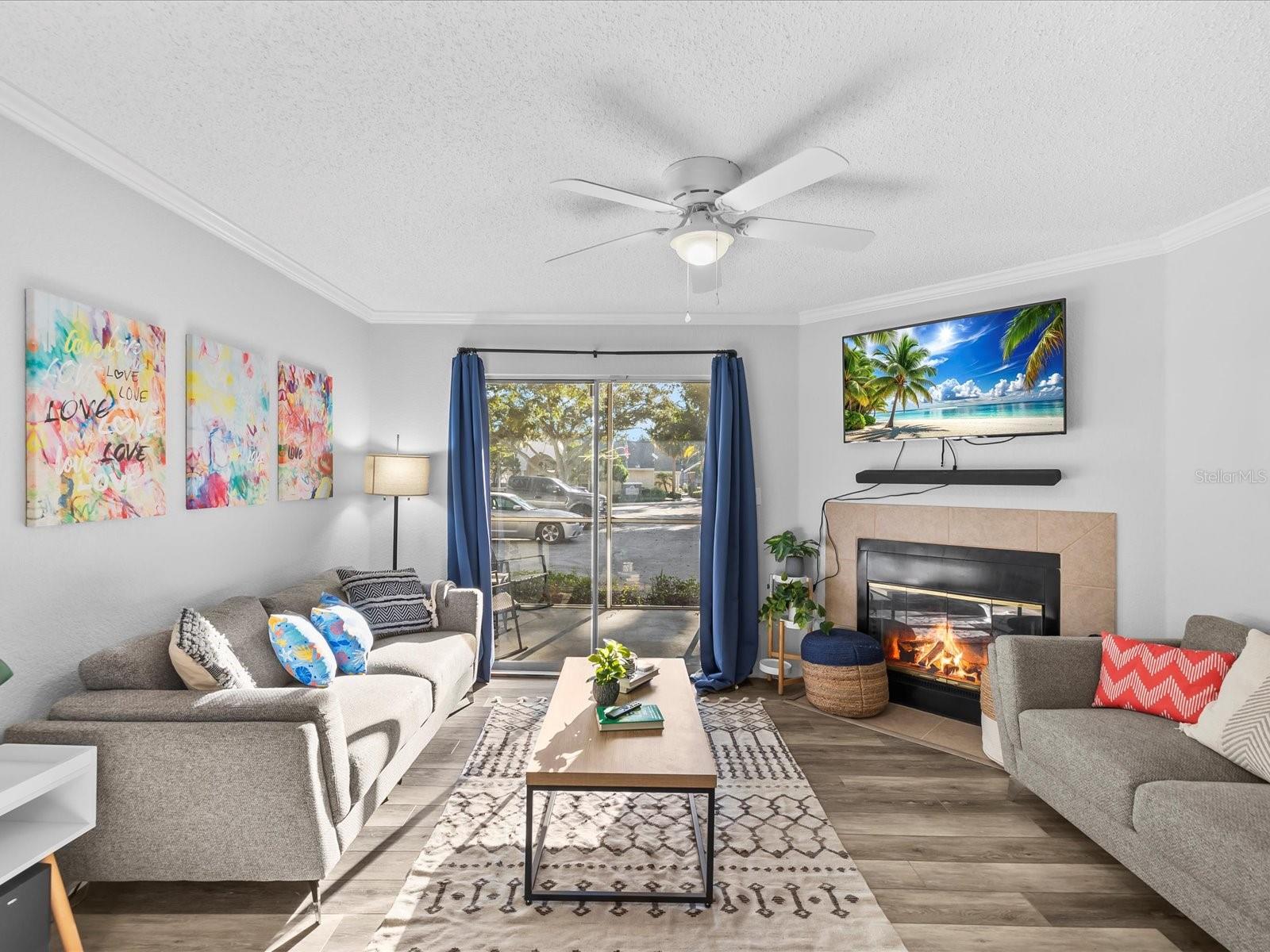 BENTLEY AT COBBS LANDING CONDO THE - Residential