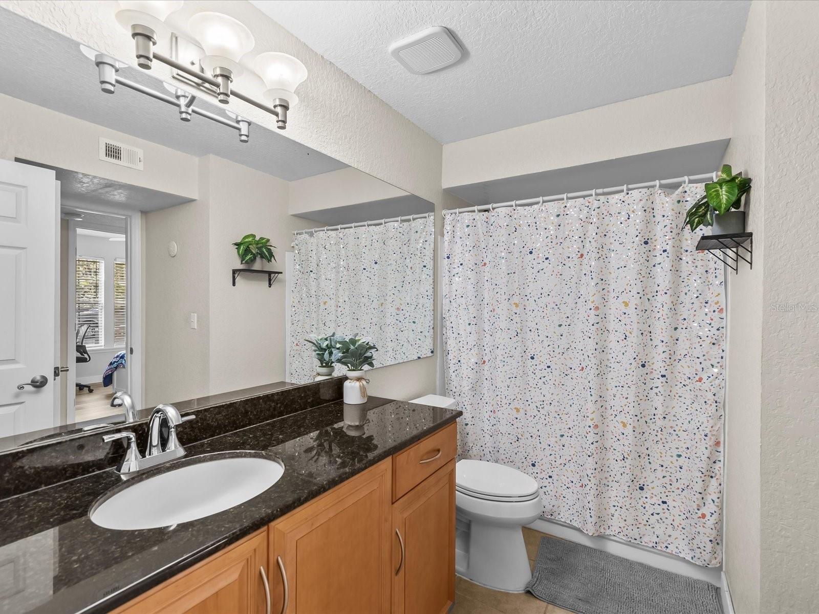 BENTLEY AT COBBS LANDING CONDO THE - Residential