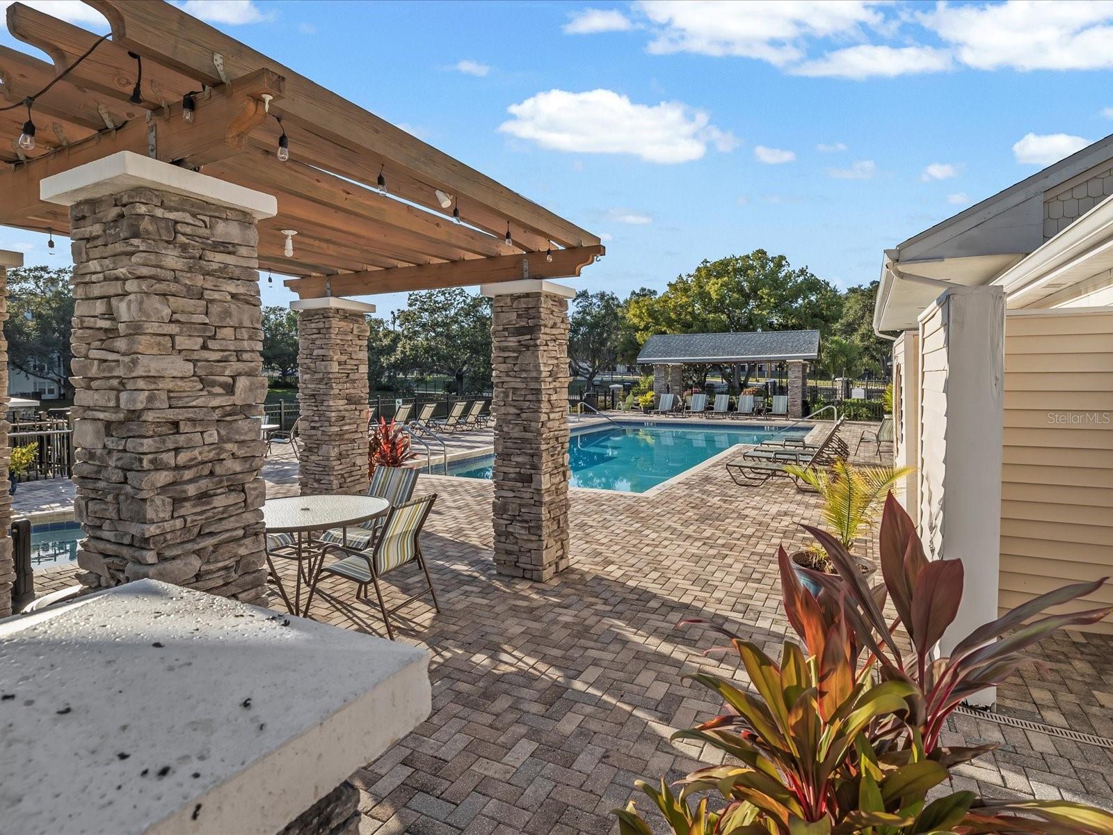 BENTLEY AT COBBS LANDING CONDO THE - Residential