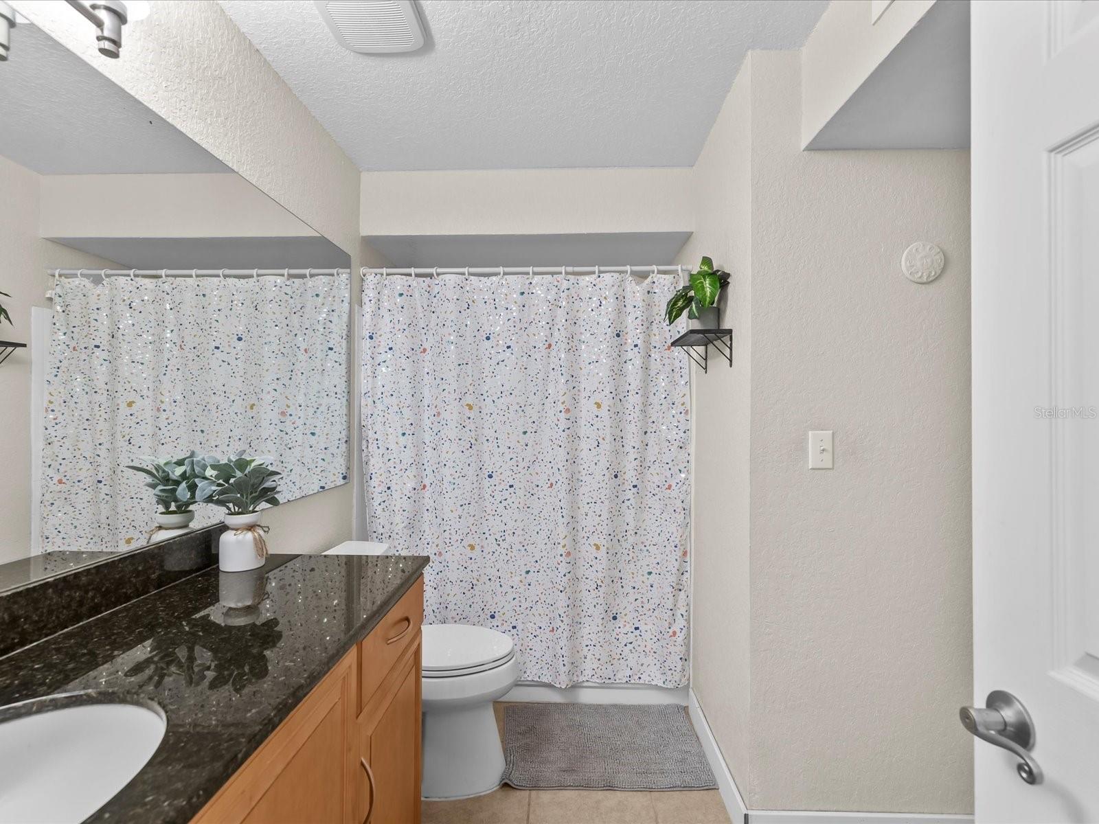 BENTLEY AT COBBS LANDING CONDO THE - Residential