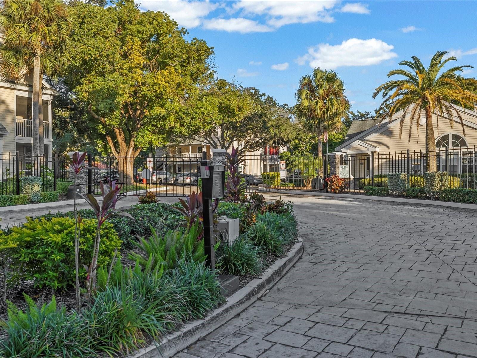 BENTLEY AT COBBS LANDING CONDO THE - Residential