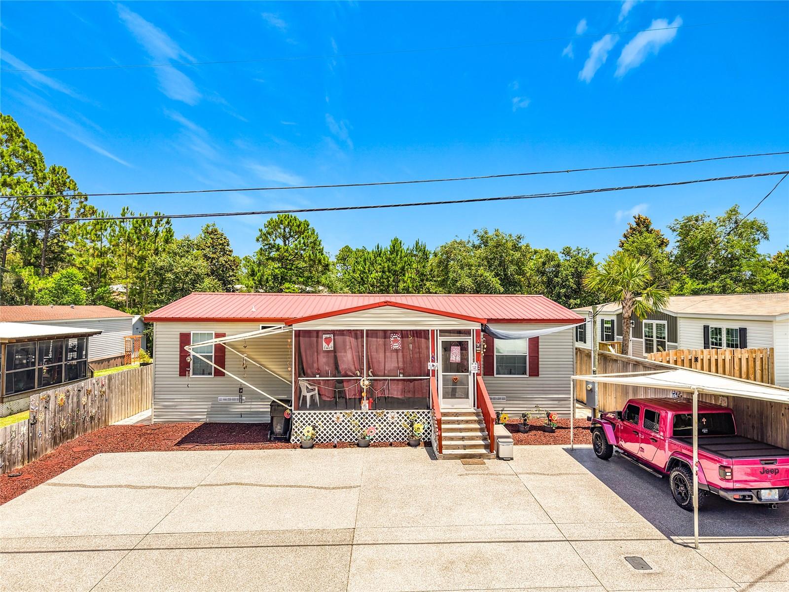 128 N VESTAVIA STREET