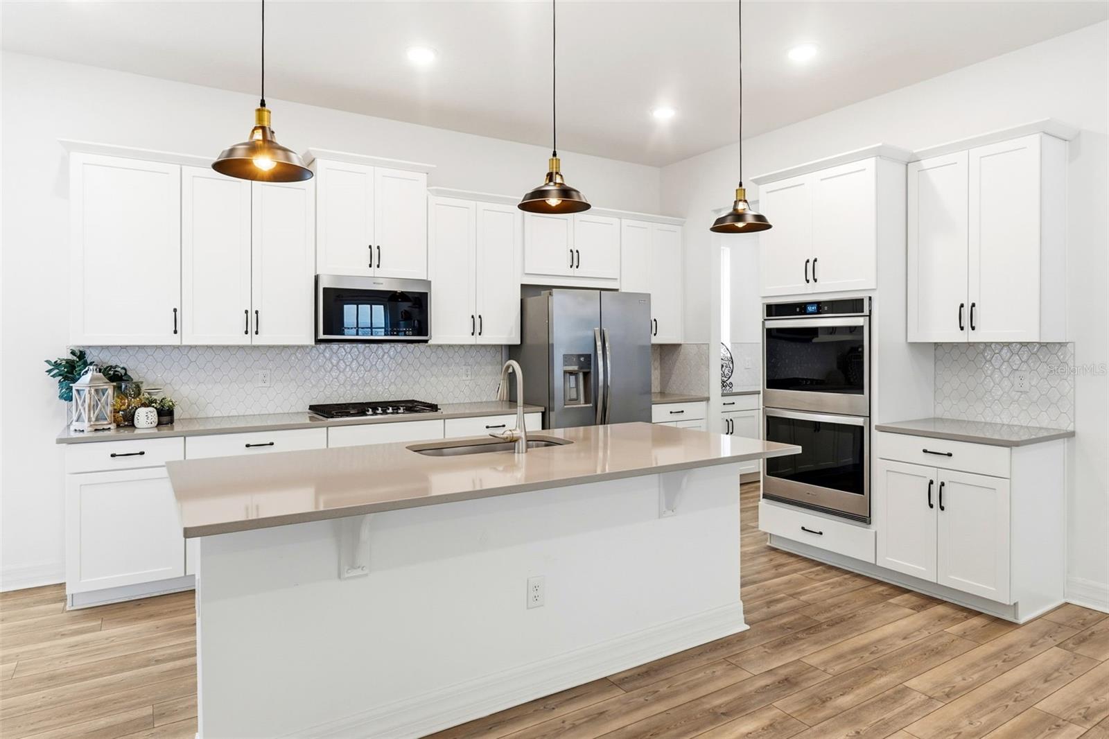 CELEBRATION ISLAND VILLAGE PH 1B - Residential Lease