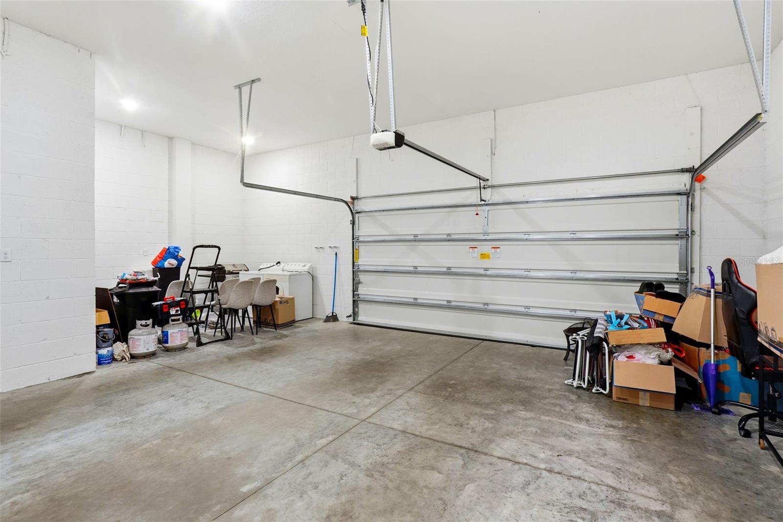 CELEBRATION ISLAND VILLAGE PH 1B - Residential Lease