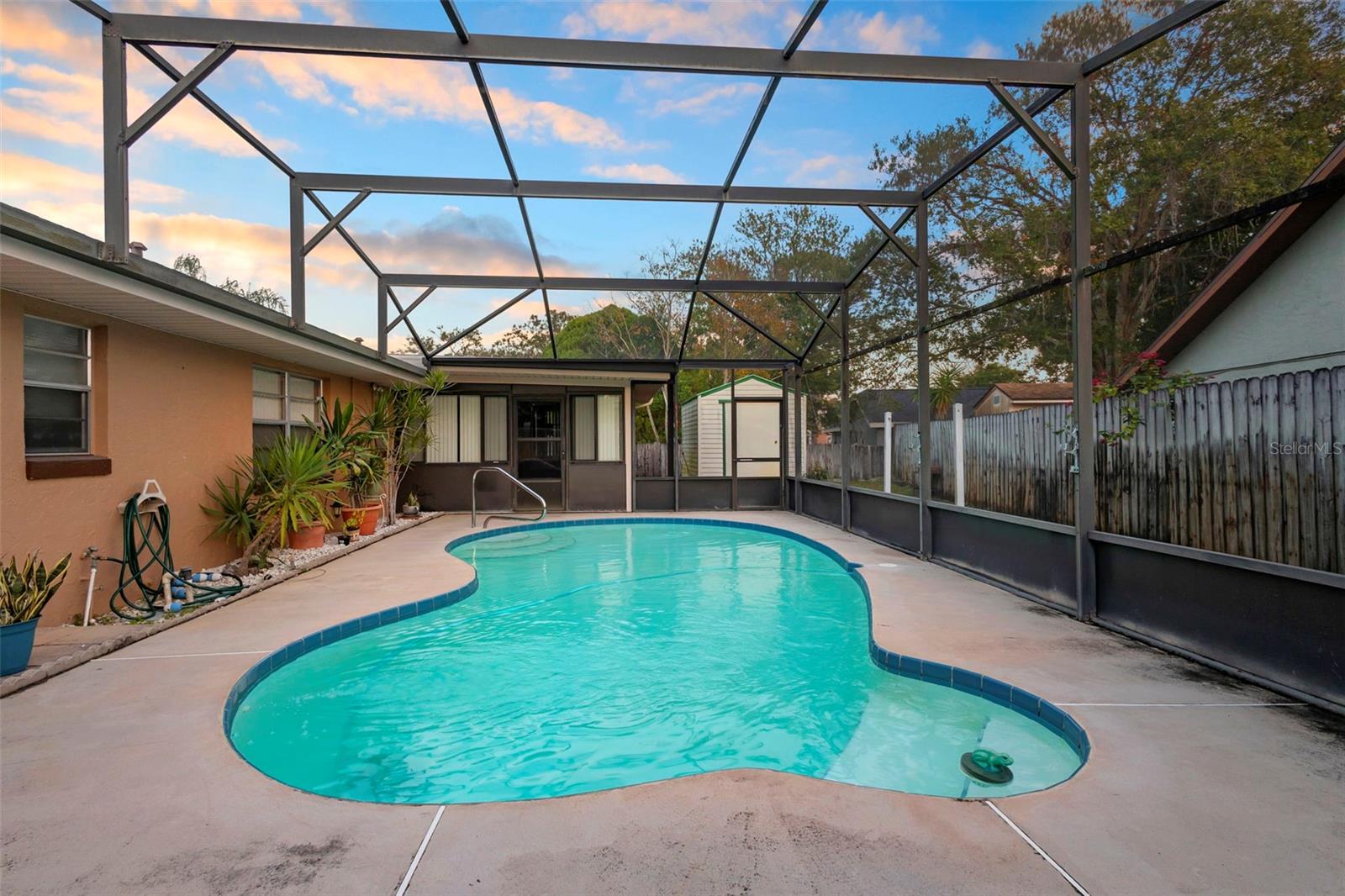 BREEZEWOOD PARK UNIT 06 - Residential