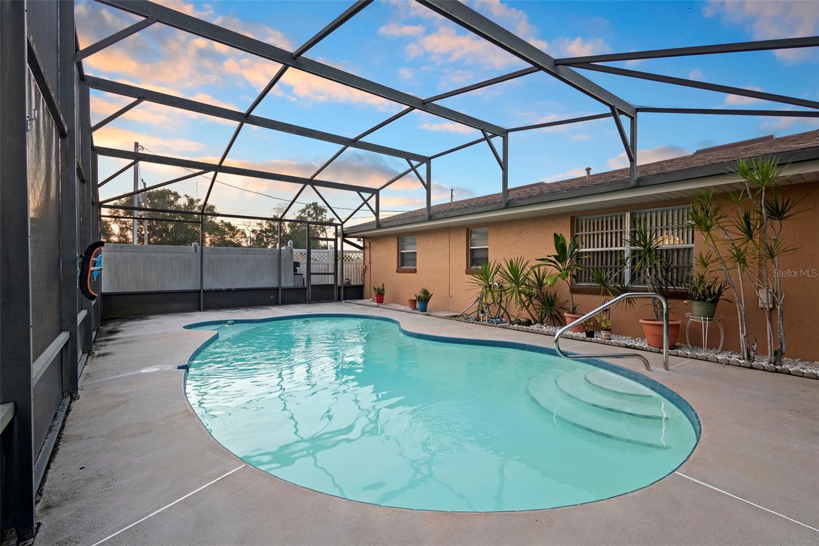 BREEZEWOOD PARK UNIT 06 - Residential