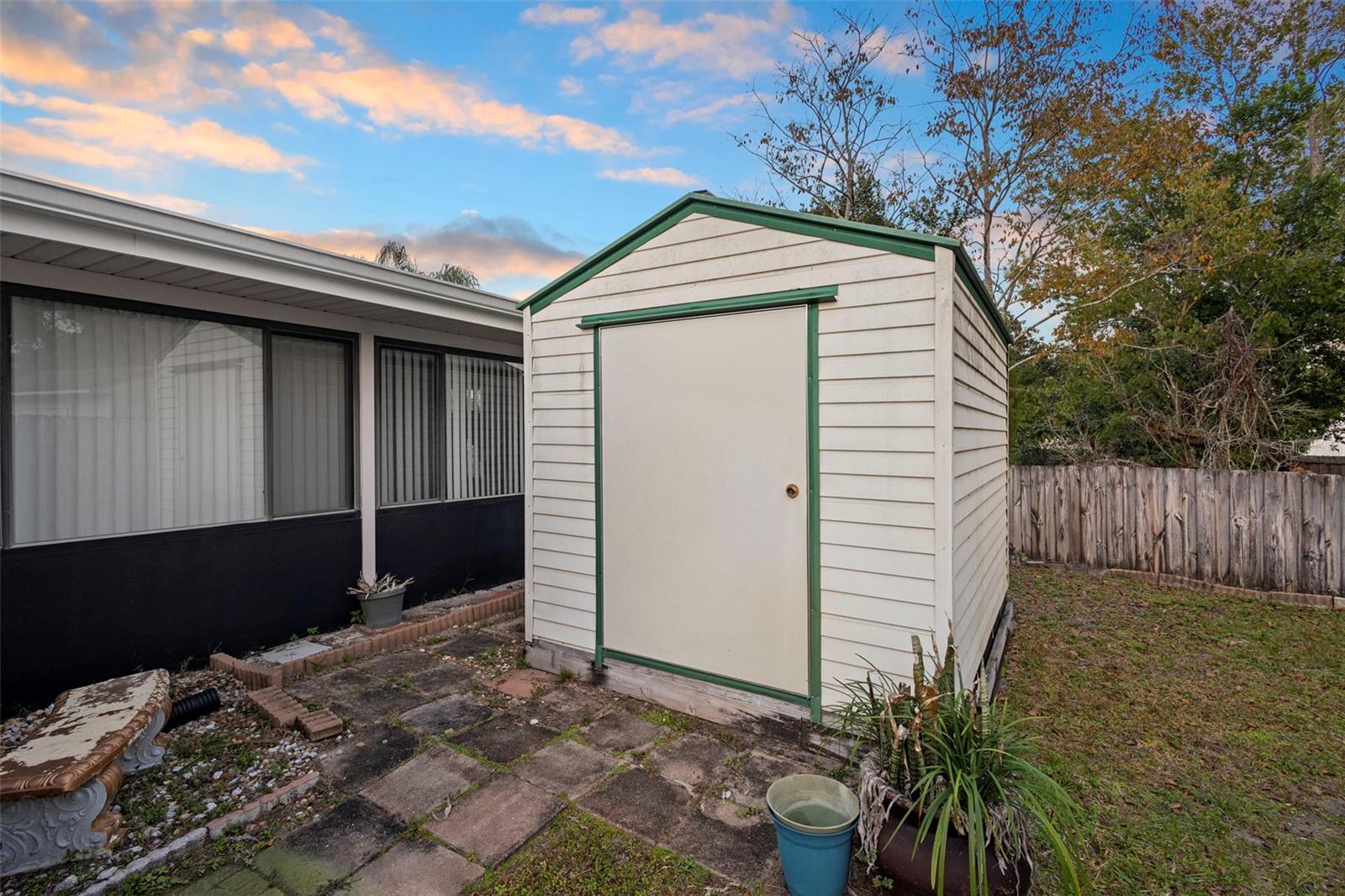 BREEZEWOOD PARK UNIT 06 - Residential