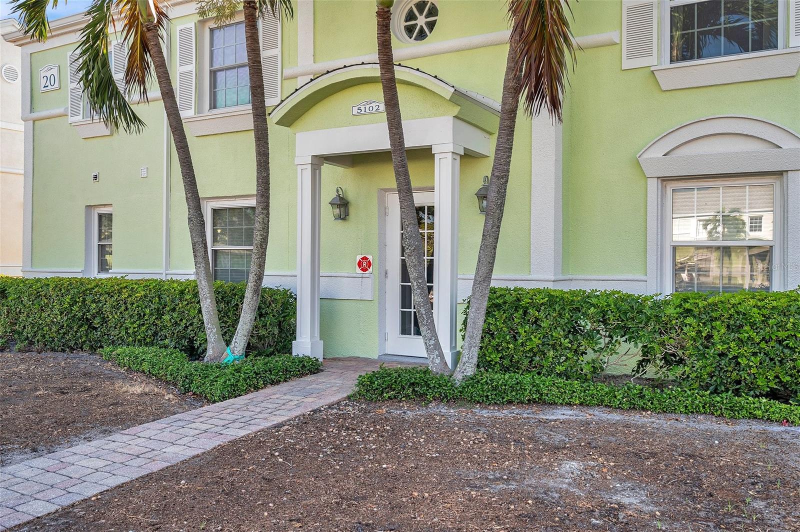 5102 COQUINA KEY DRIVE SE D